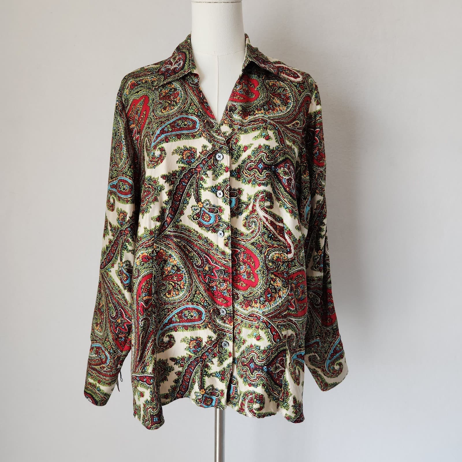 Vintage Talbots Pure Silk Paisley Button-Up Shirt Long Sleeve Green Petites 16W