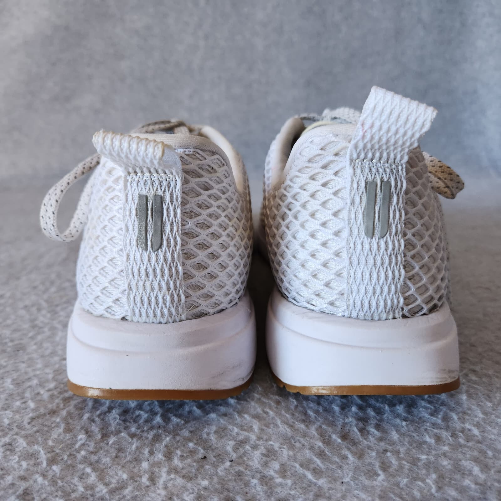 Nobull Mesh Runner Sneakers Lace-Up Flexible Support White Unisex US M8.5 W10 - Thumbnail 10