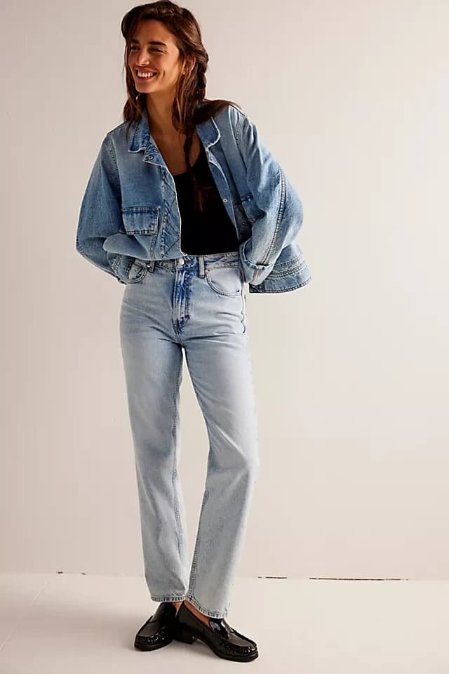 We The Free Pacifica High Rise Slim Straight-Leg Jeans Light Washed Blue Sz.24