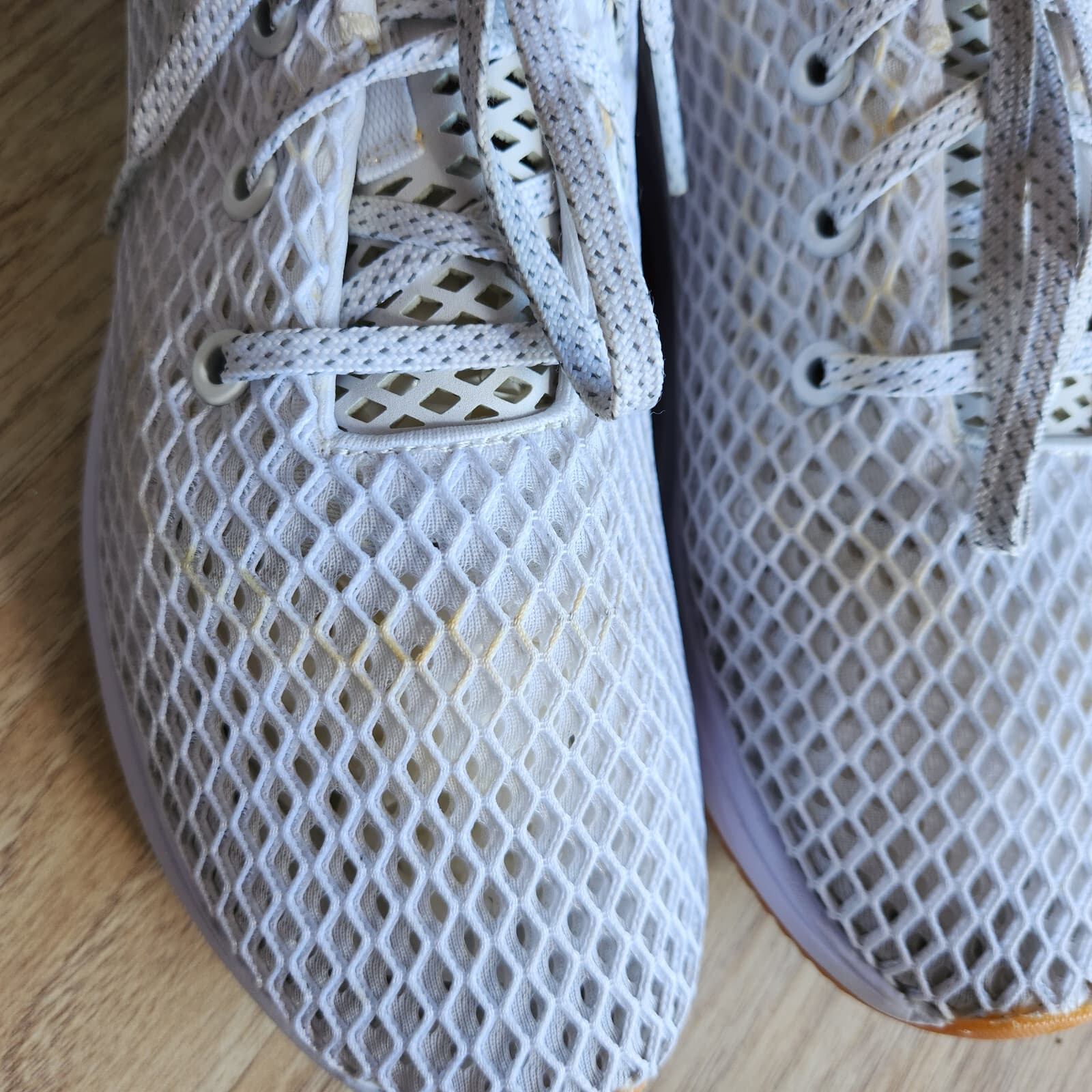 Nobull Mesh Runner Sneakers Lace-Up Flexible Support White Unisex US M8.5 W10 - Thumbnail 14