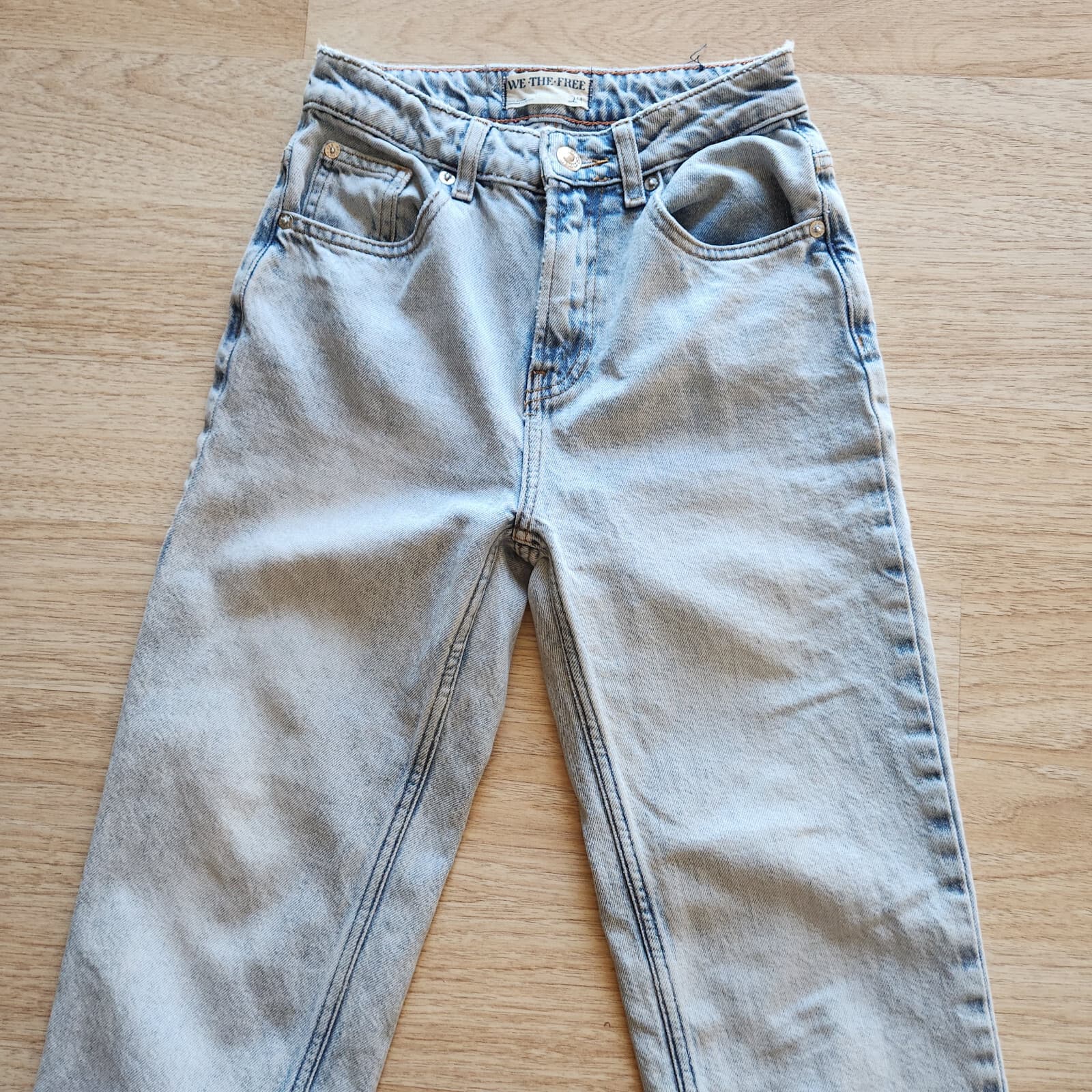 We The Free Pacifica High Rise Slim Straight-Leg Jeans Light Washed Blue Sz.24 - Thumbnail 4
