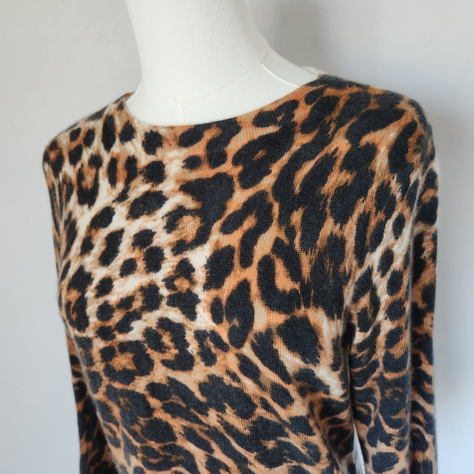 Talbots 100% Cashmere Leopard Audrey Sweater 3/4 Sleeve Crewneck Brown Women's M - Thumbnail 4
