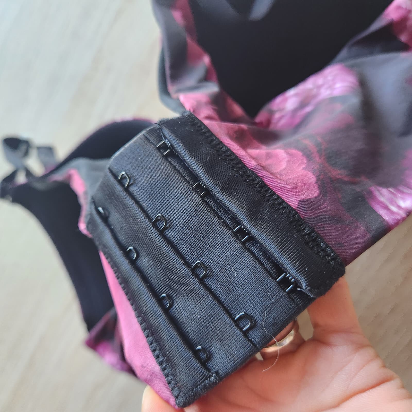 NWT Torrid Curve Floral Push-Up Plunge Bra 360 Back Smoothing Black Pink Sz.48C - Thumbnail 5