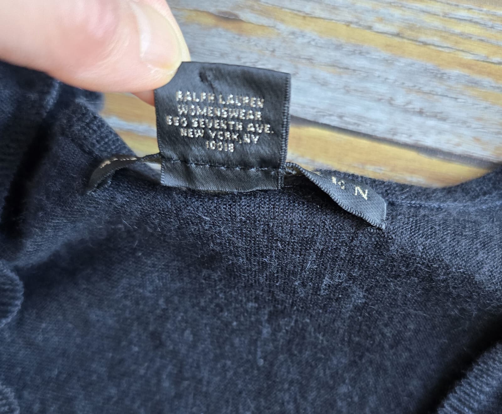 Ralph Lauren Black Label Cashmere Silk Sweater Balloon Sleeve V-Neck Black Sz.L - Thumbnail 10