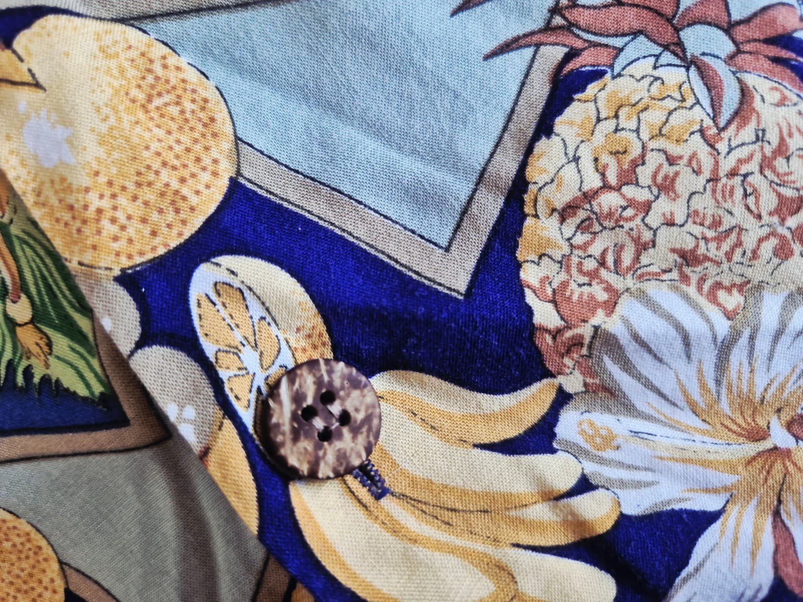 Vintage Joe Kealoha's Hula Pineapple Banana Hibiscus Hawaiian Shirt Bust 49" XL - Thumbnail 8