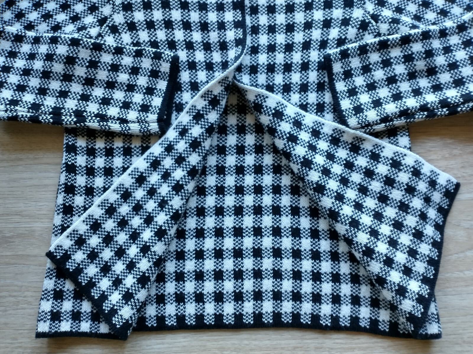 Bianca G. Made in Italy Wool Blend Cardigan One-Button Black White Check Sz.M - Thumbnail 6