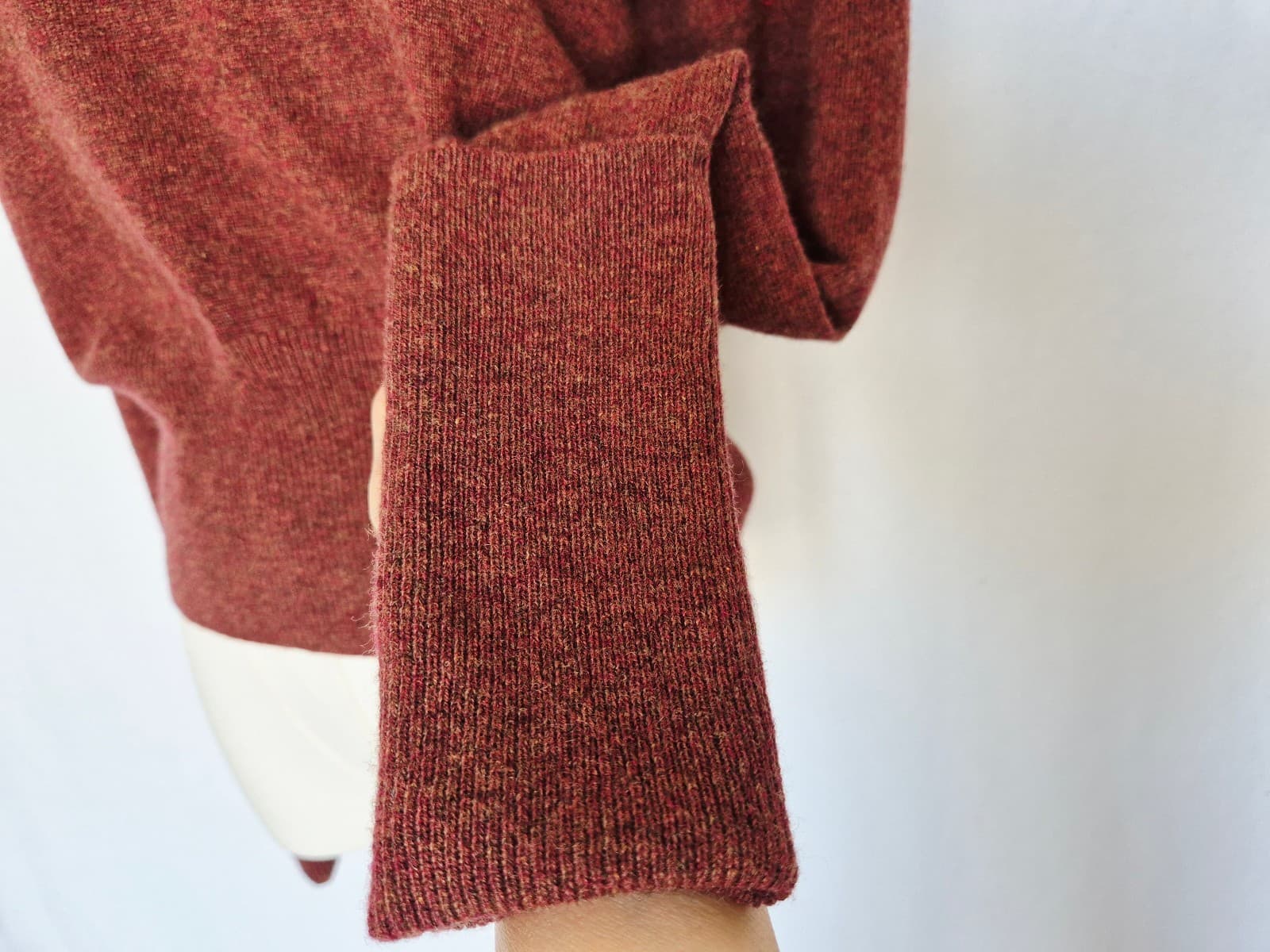 Autumn Cashmere V-Neck Sweater Cuffed Long Sleeve Ribbed-Waist Burgundy Womens M - Thumbnail 4