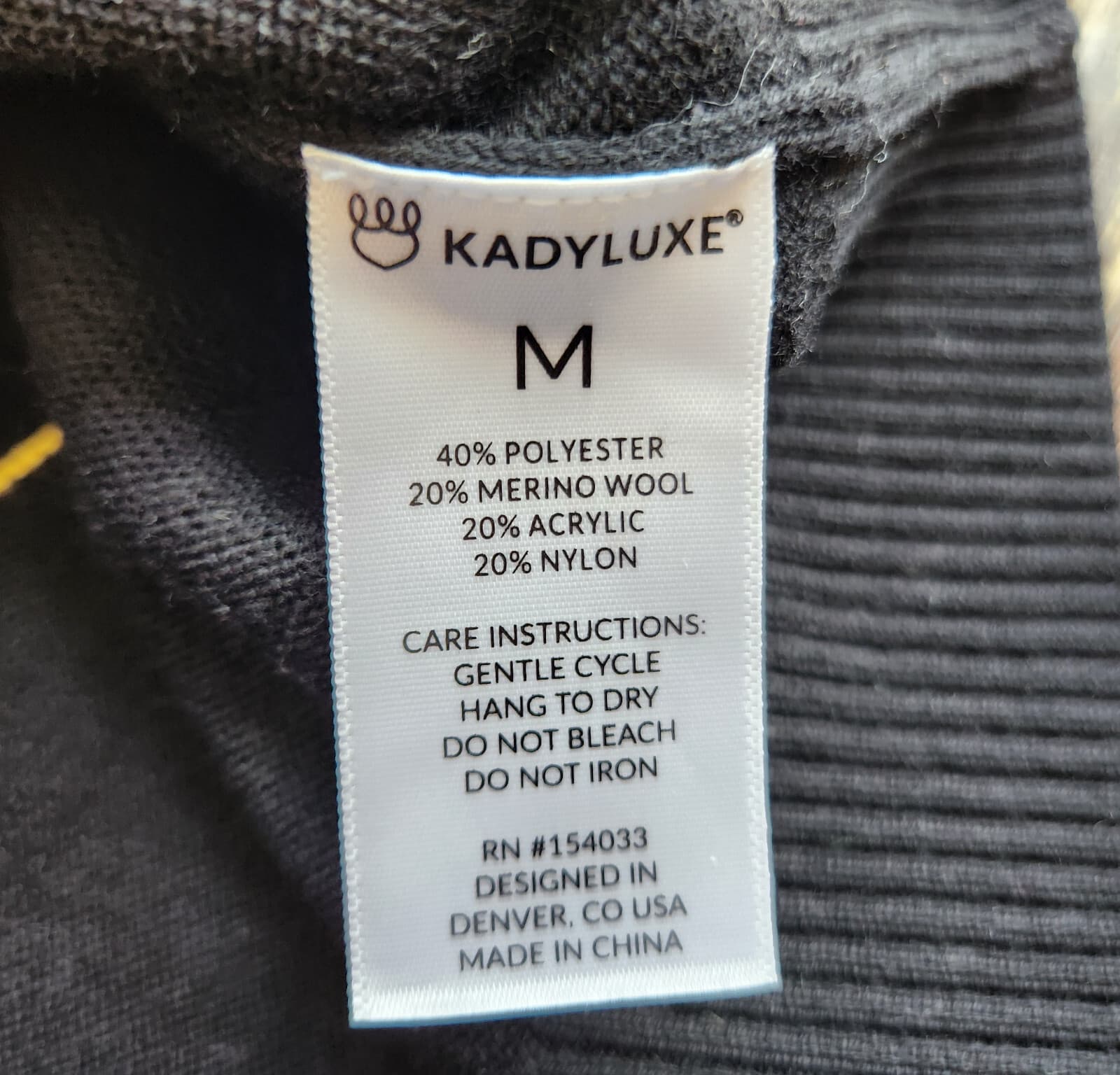 NEW Kadyluxe Iowa Hawkeyes Embroidered Love Letter Sweater Wool Blend Women's M - Thumbnail 13