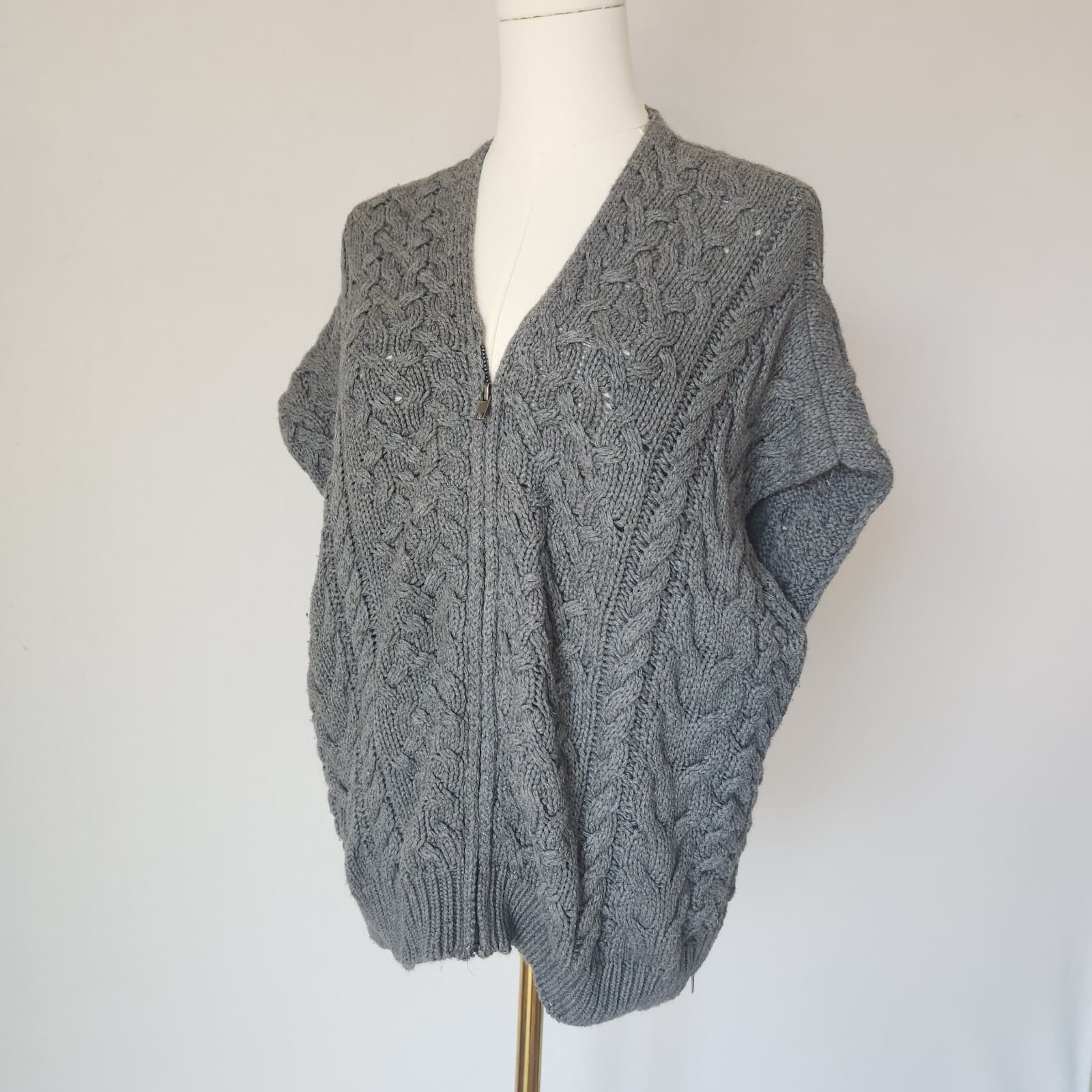 VINCE Cable-Knit Zip-Up Poncho Cape Sweater Side-Zipper Wool Cashmere Grey Sz.M - Thumbnail 2