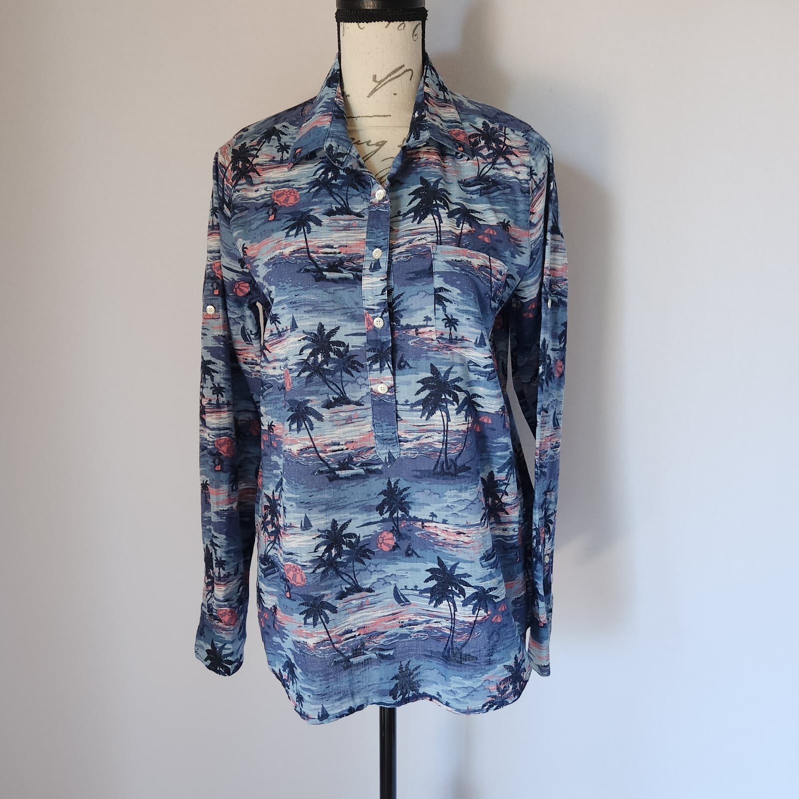J.Crew Hawaii Beach Popover Shirt 1/2 Button Long Roll-Tap Sleeve Blue Women 6 - Thumbnail 3