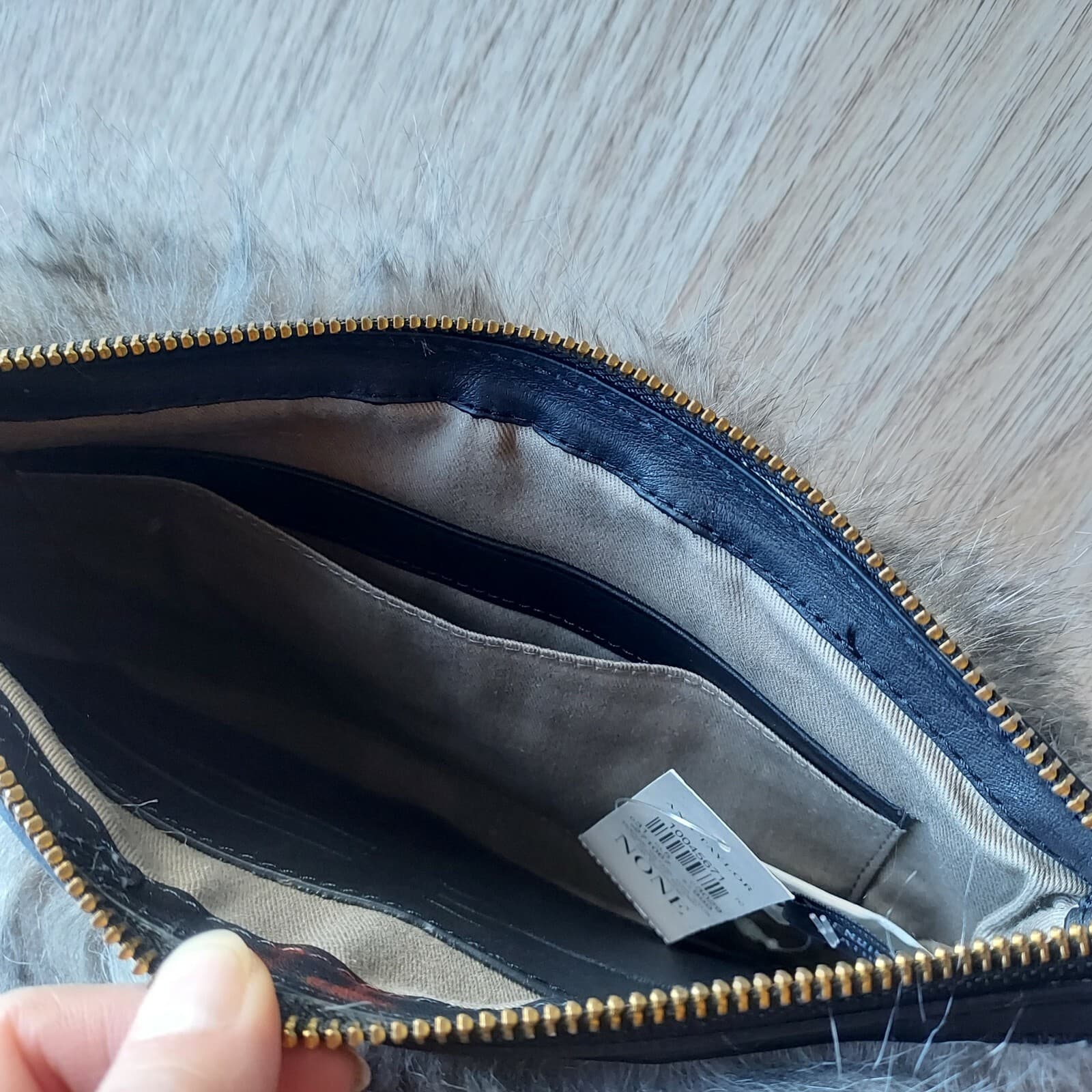 NWT ANN TAYLOR Genuine Leather Faux Fur Chinchilla Clutch Bag Purse Black $128 - Thumbnail 5