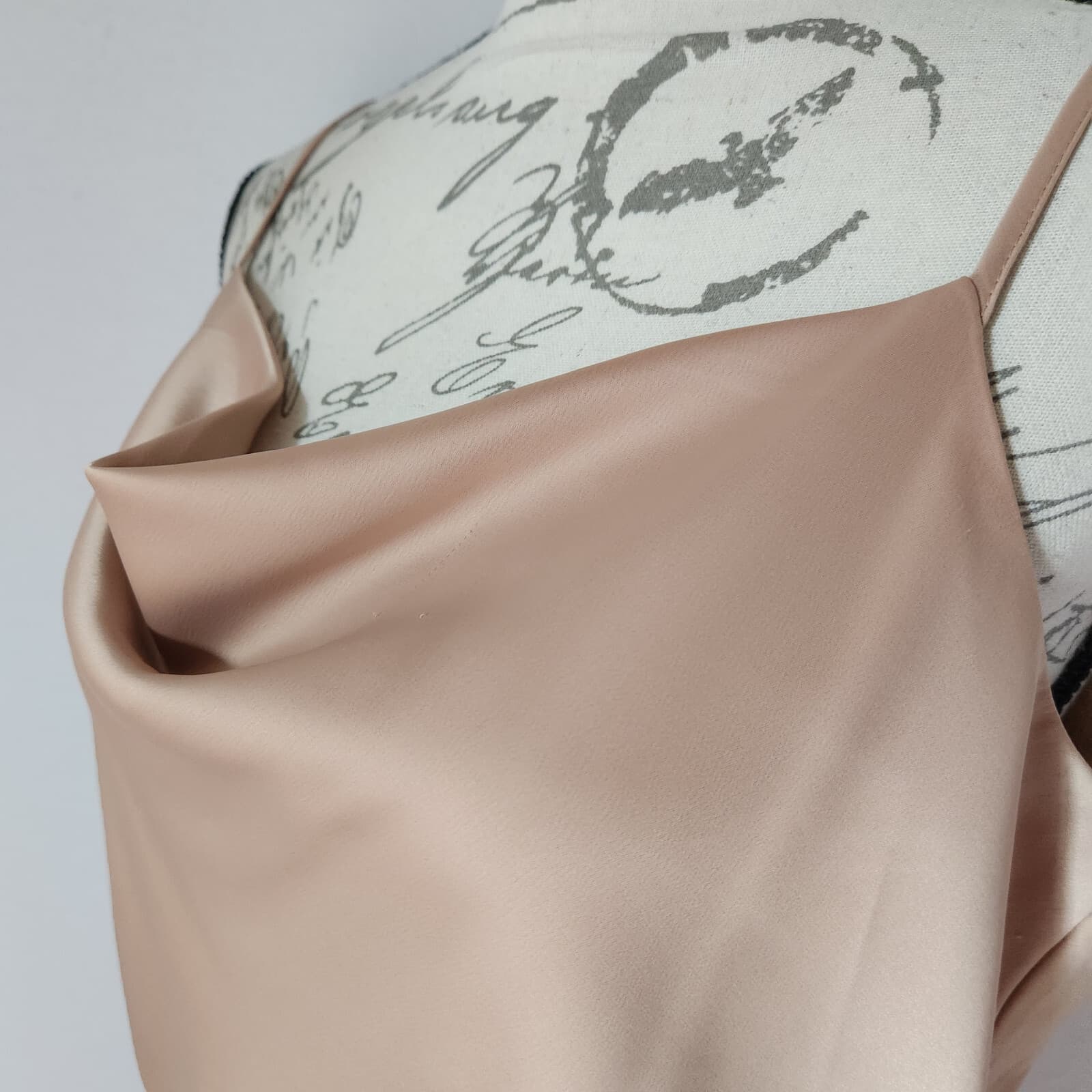 NWT Banana Republic Satin Cowl Neck Party Cocktail Slip Dress Spaghetti Tan Sz.M - Thumbnail 4