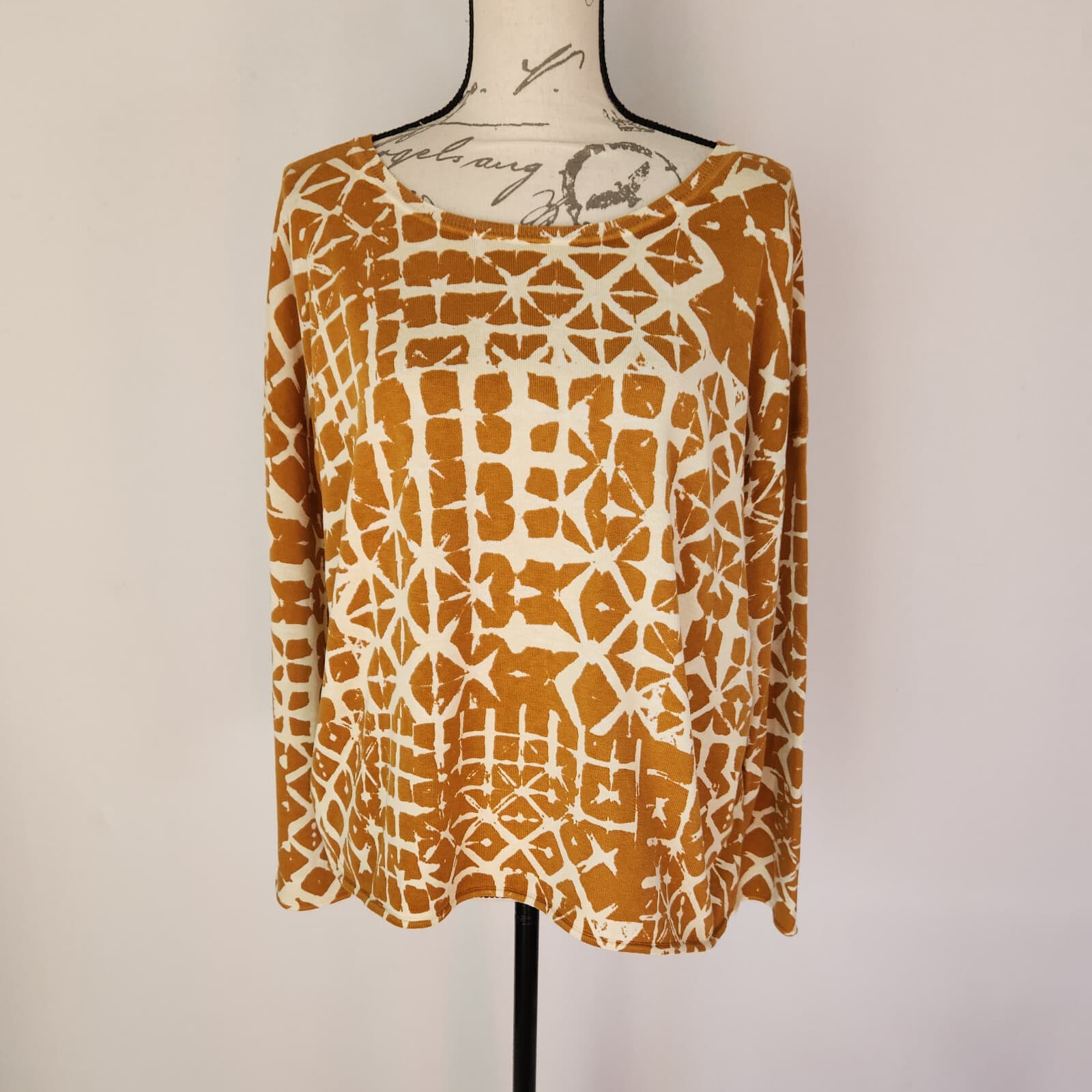 Garnet Hill Silk Cotton Batik Boxy Oversize Sweater Scoop Neck Brown Cream Sz.M - Thumbnail 3