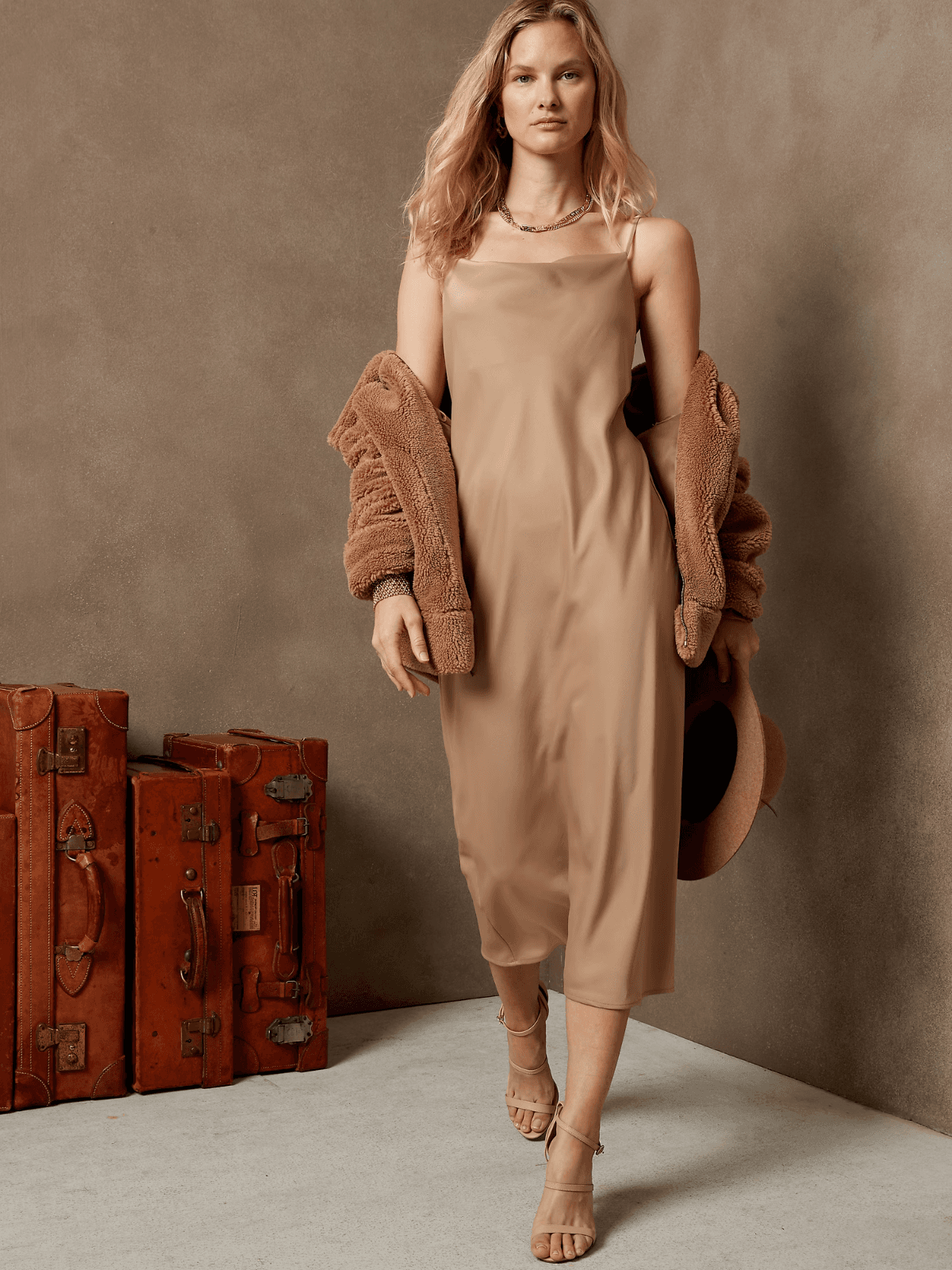 NWT Banana Republic Satin Cowl Neck Party Cocktail Slip Dress Spaghetti Tan Sz.M - Thumbnail 2