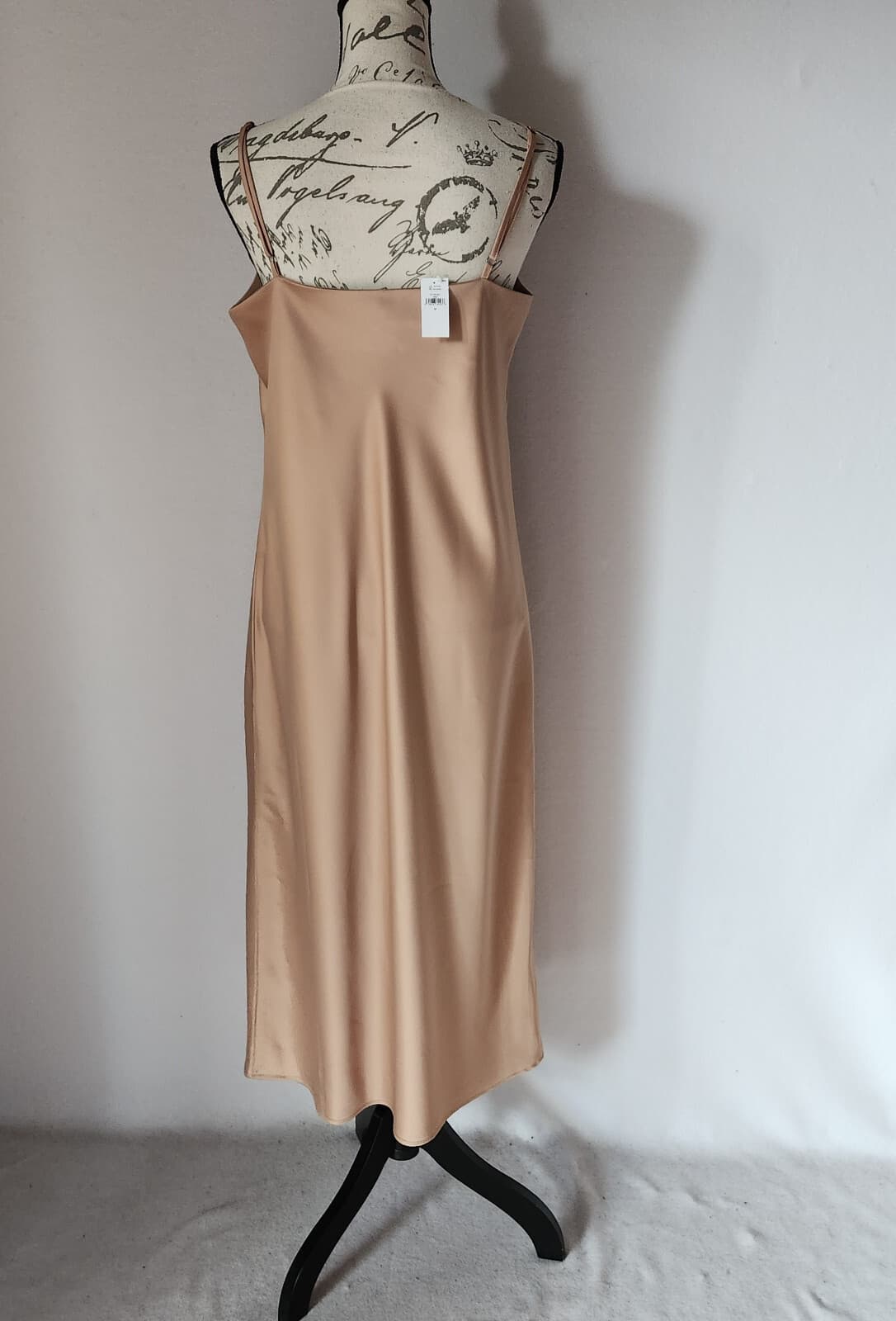 NWT Banana Republic Satin Cowl Neck Party Cocktail Slip Dress Spaghetti Tan Sz.M - Thumbnail 5