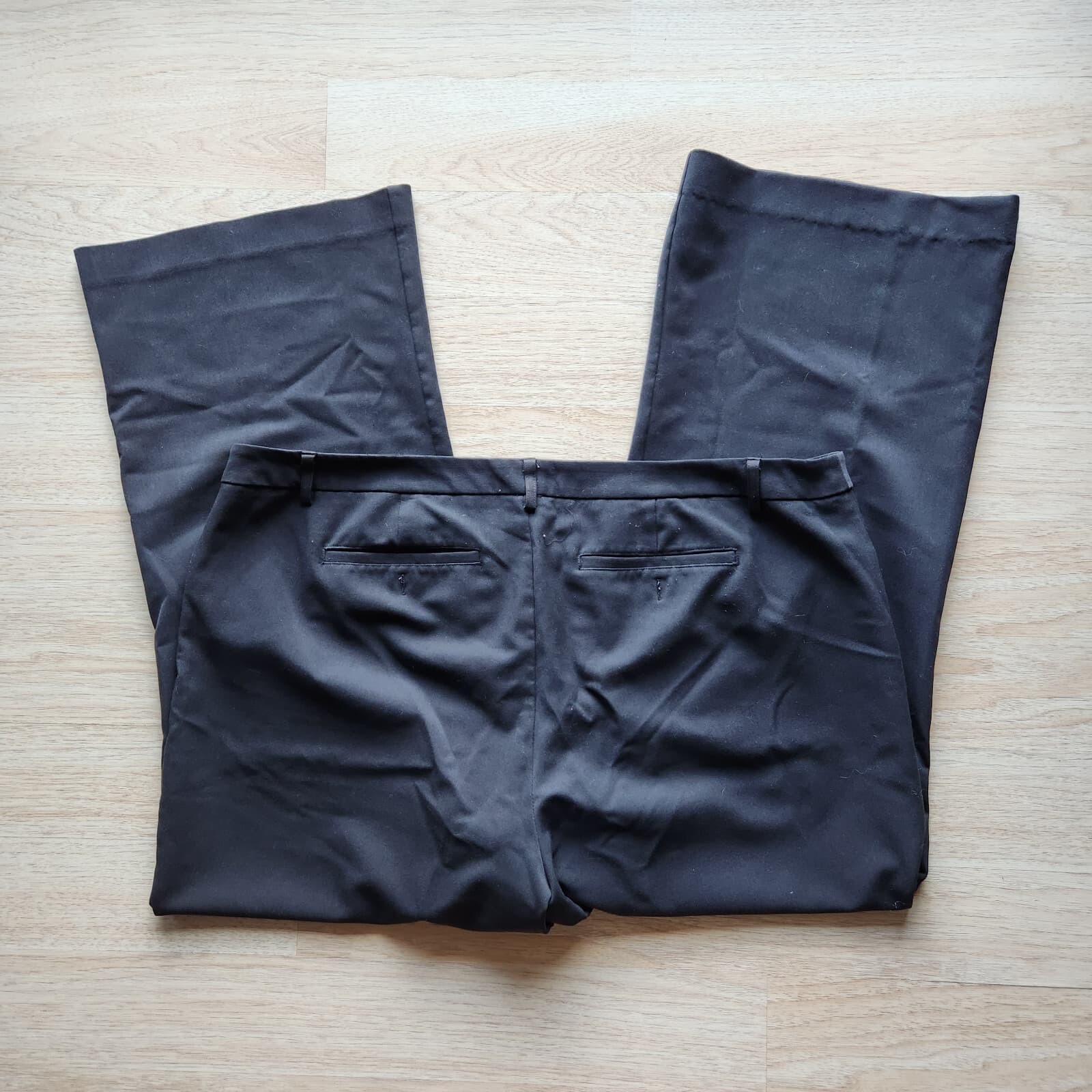 Torrid Americana Straight Leg Crop Pants Zip Pocket Stretch Black Women 22 (3X) - Thumbnail 4