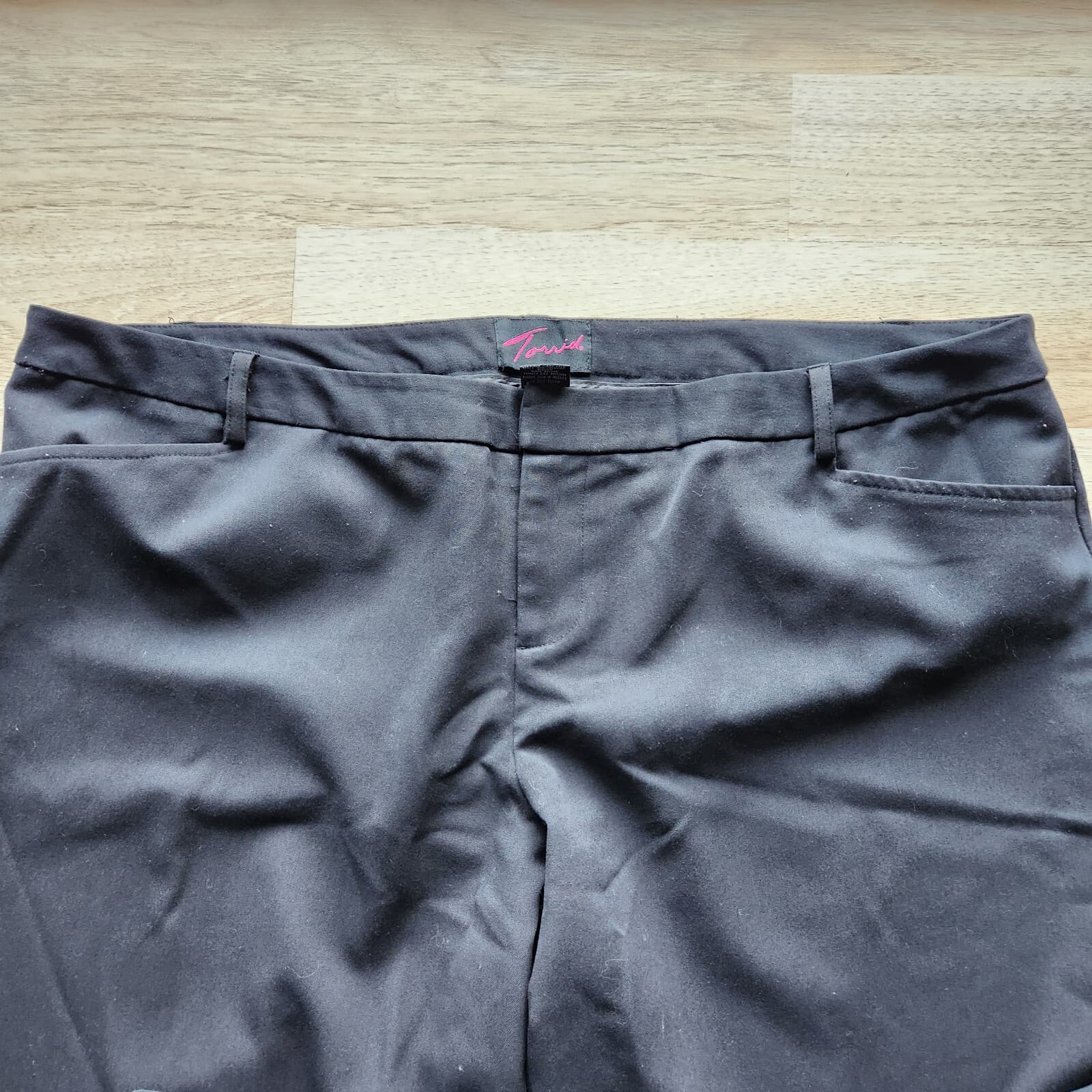 Torrid Americana Straight Leg Crop Pants Zip Pocket Stretch Black Women 22 (3X) - Thumbnail 2