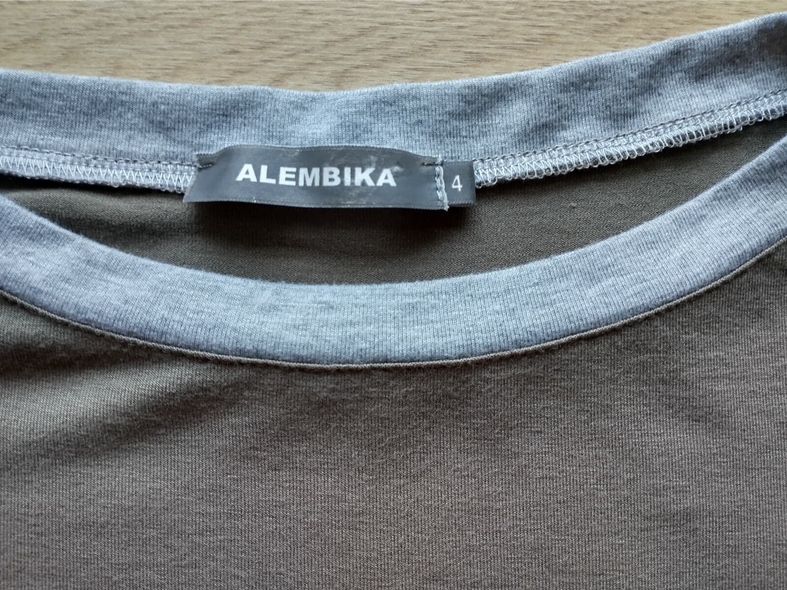 ALEMBIKA Knit Top Cold Shoulder 3/4 Sleeve Boat Neck Hi-Lo Green Gray Women Sz.4 - Thumbnail 7