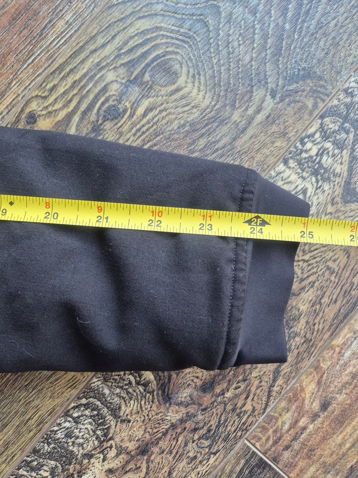 Figs Morven Insulated On-Shift Scrub Jacket Full-Zip Pockets Black Men's S - Thumbnail 13