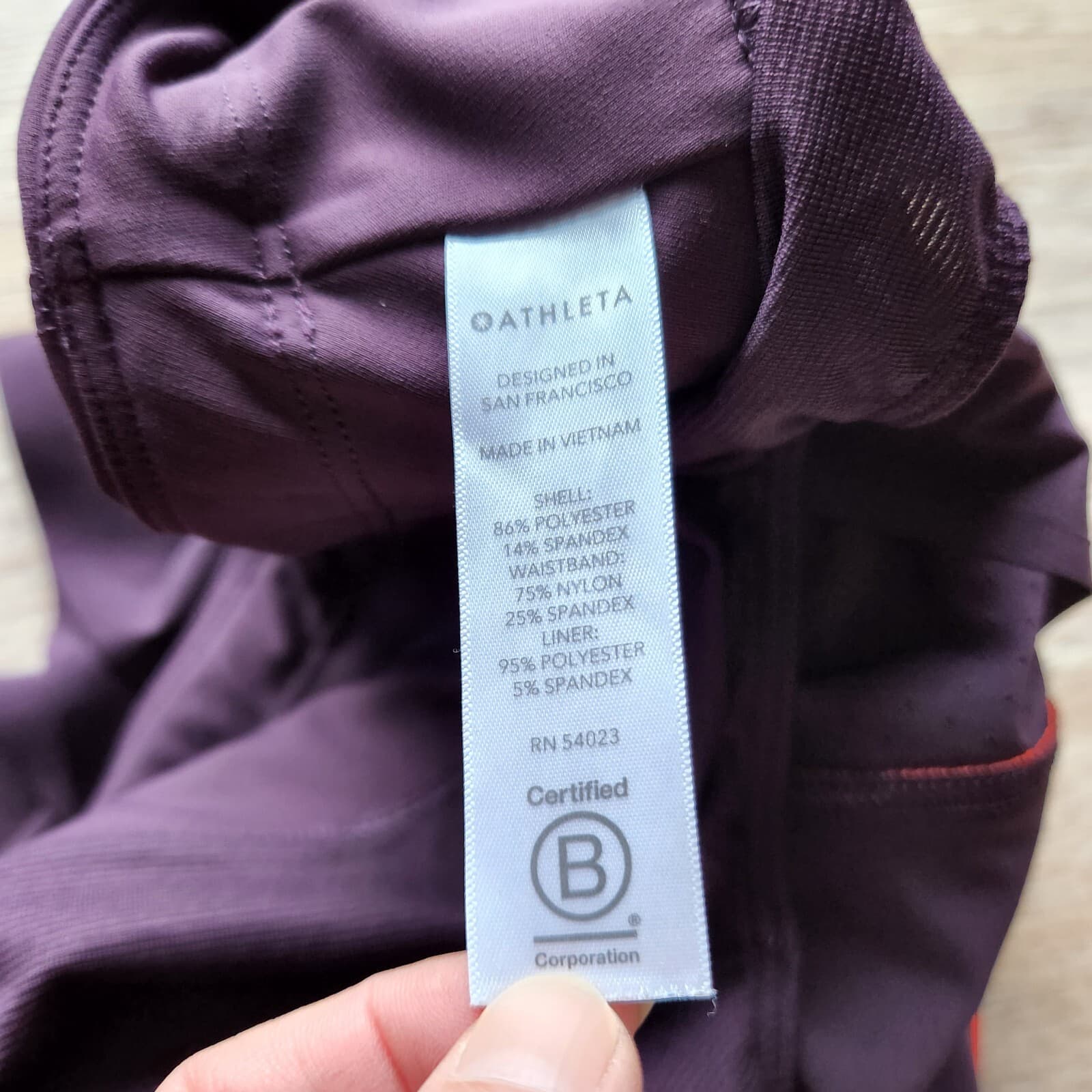 Athleta Run With It Piping Shorts Zip-Pocket Drawstring Purple Women Sz.L - Thumbnail 8