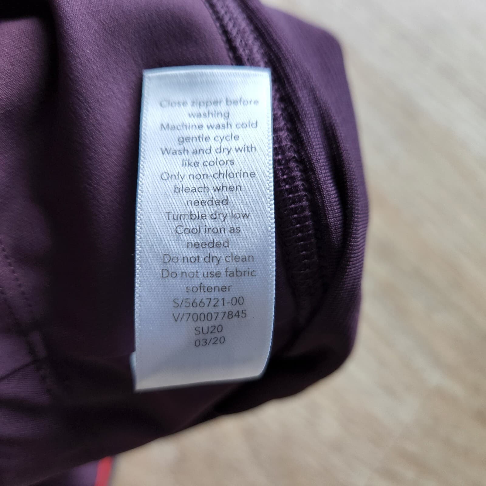 Athleta Run With It Piping Shorts Zip-Pocket Drawstring Purple Women Sz.L - Thumbnail 9