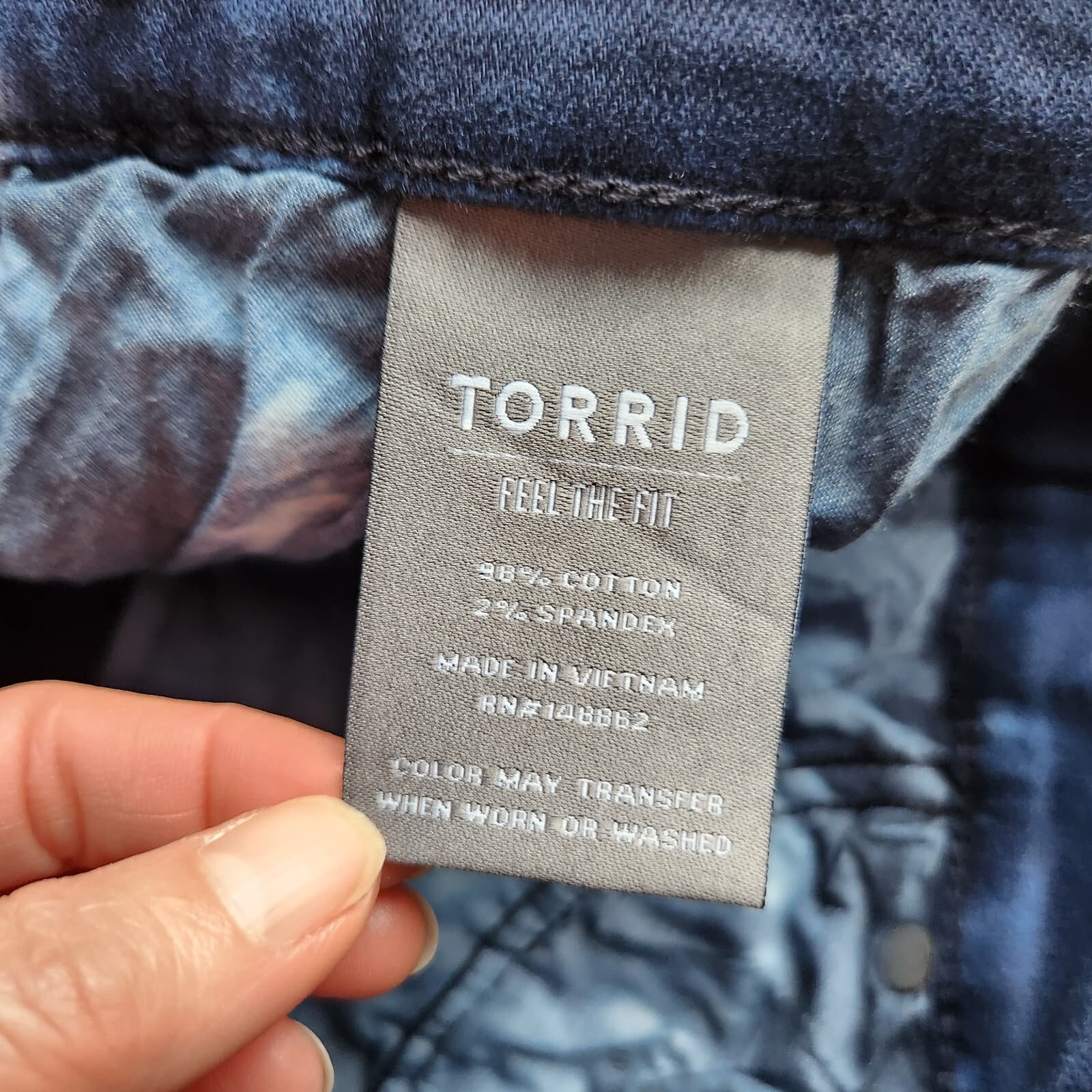 NWT Torrid Mid Rise 5" Shorts Indigo Tie Dye Stretch Blue Women Plus Size 16 $50 - Thumbnail 7