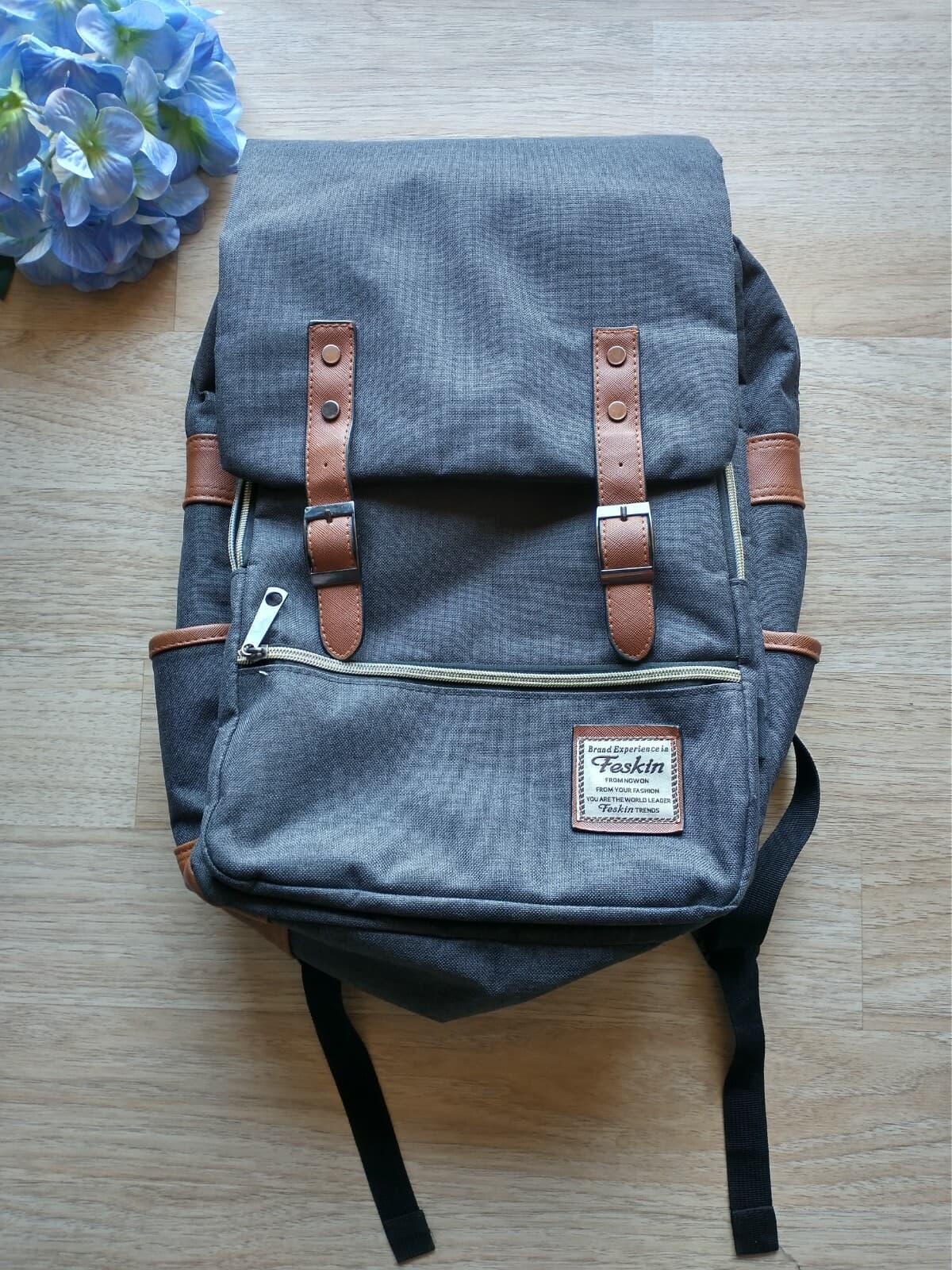 Feskin Unisex Professional Slim Rucksack Travel Business Laptop Canvas Backpack - Thumbnail 2