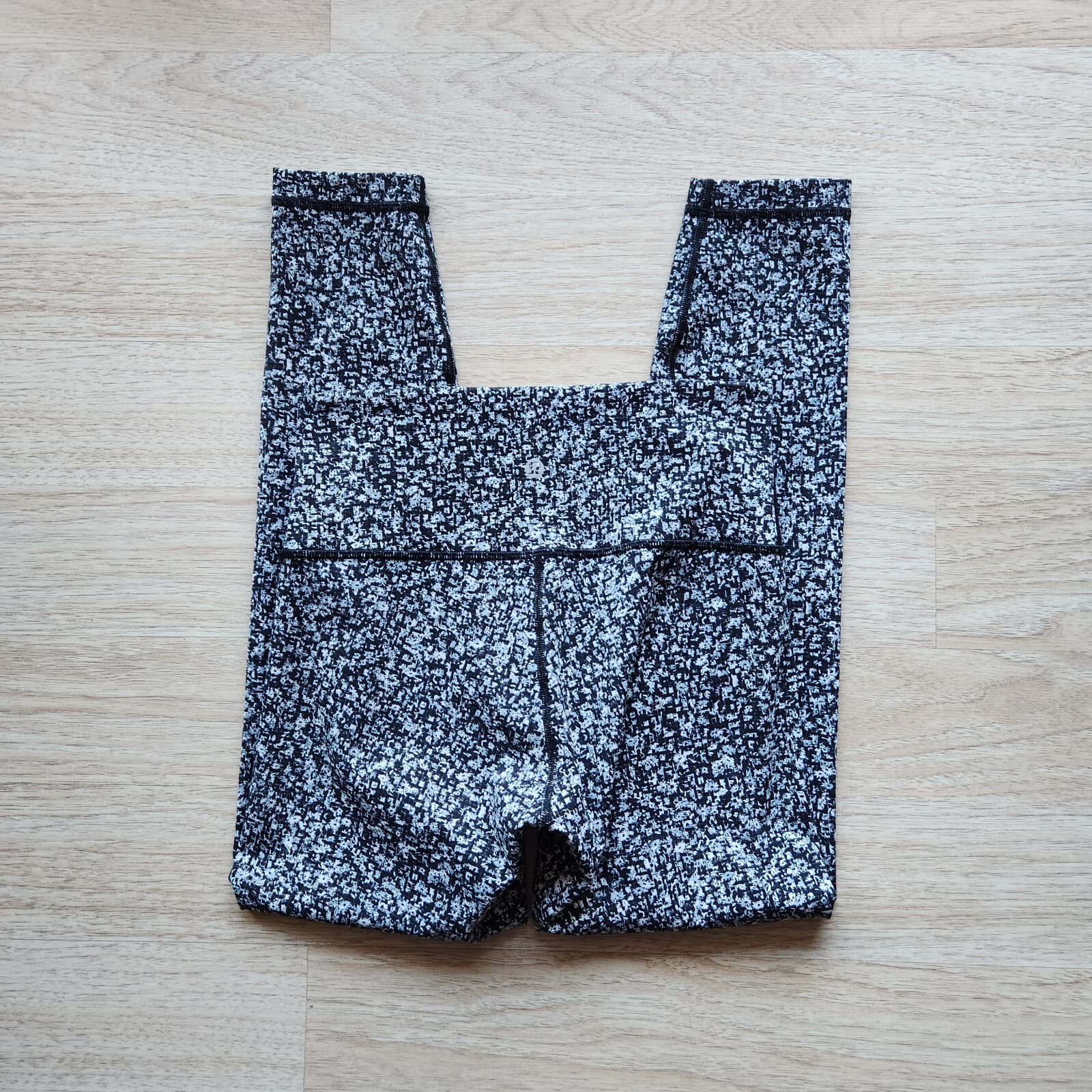 Lululemon Wunder Under High Rise Legging Daisy Dust Alpine White Black Women's 6 - Thumbnail 3