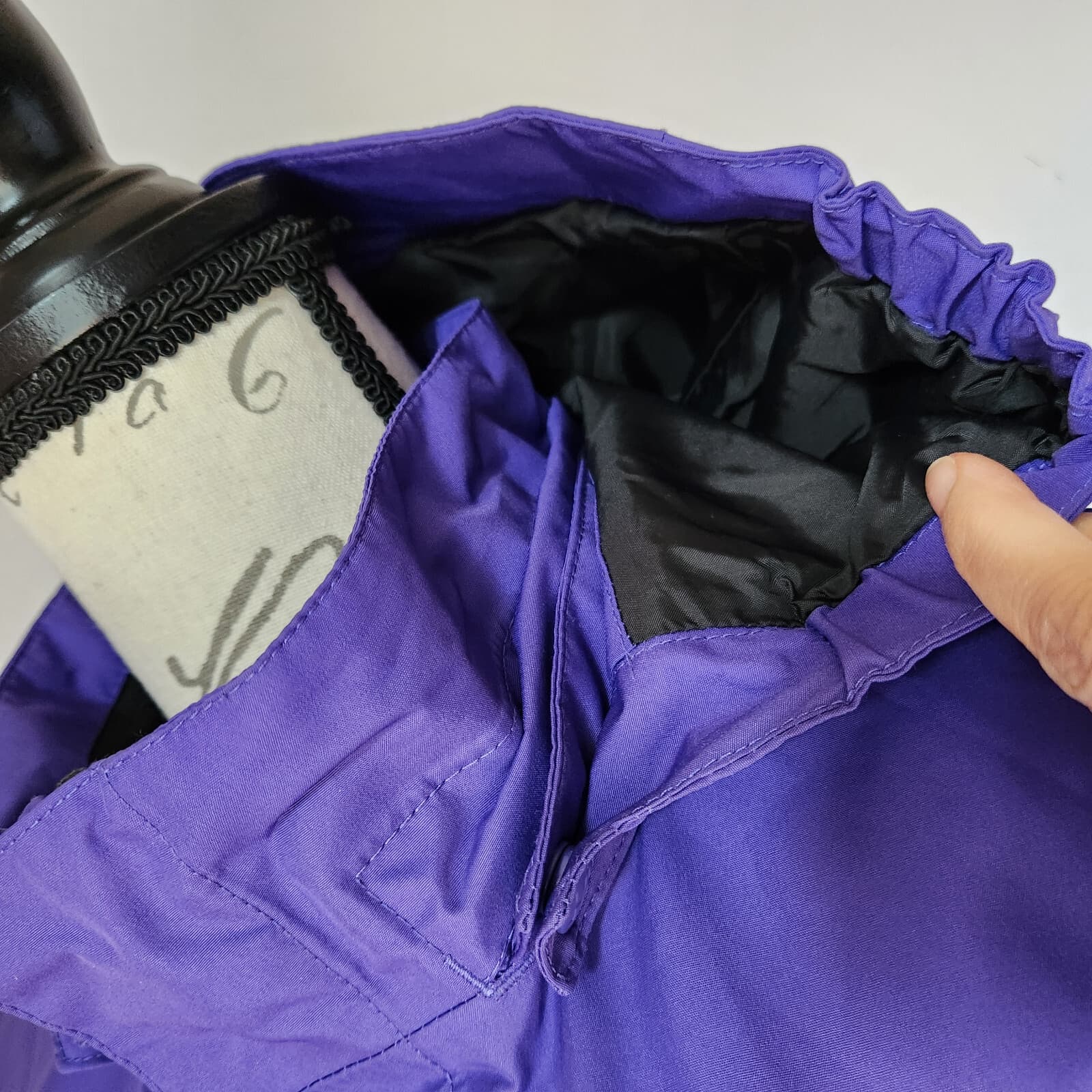 EUC Helly Hansen Helly Tech Protection Windbreak Rain Jacket Purple Kid's 176/16 - Thumbnail 4