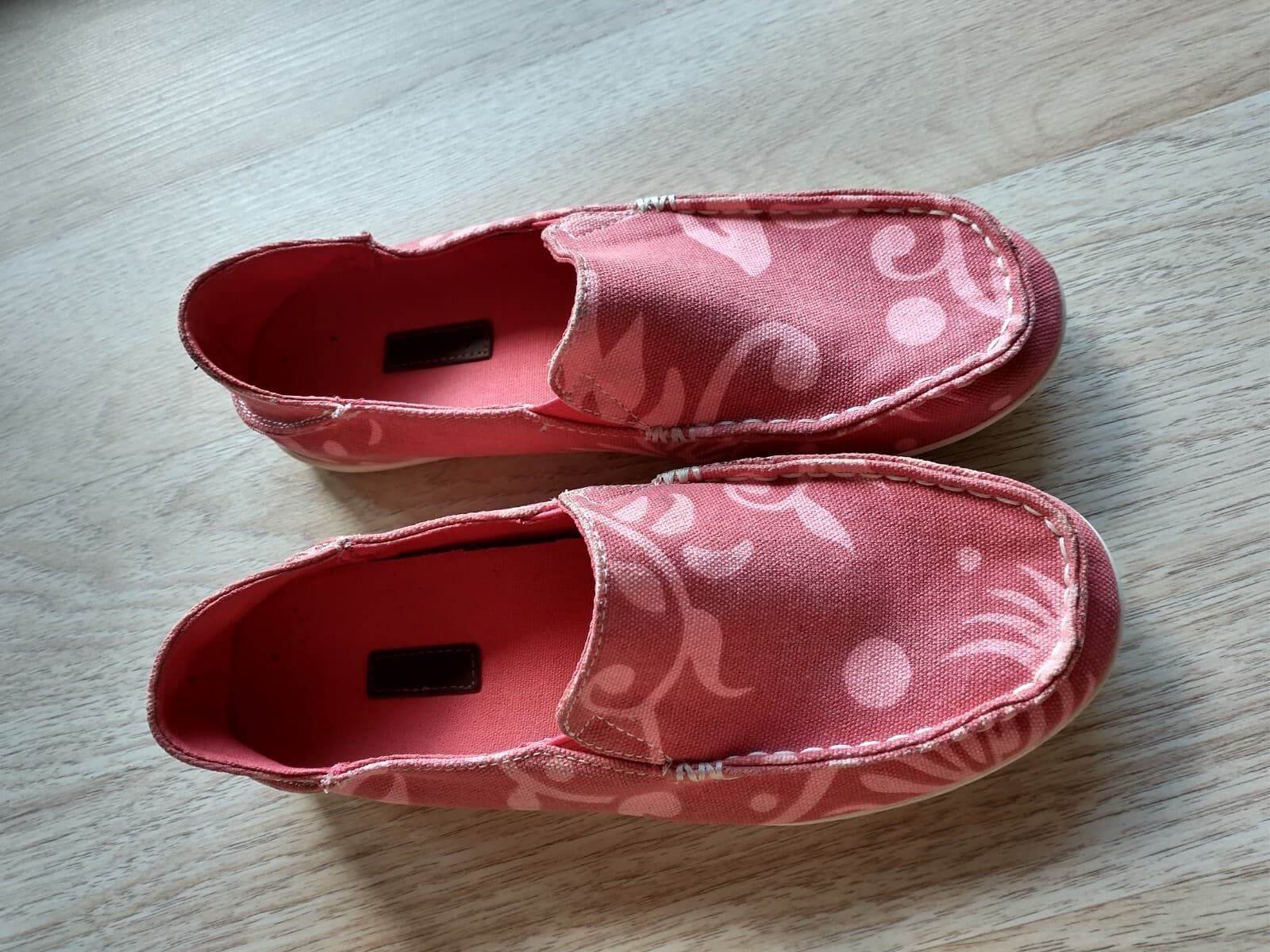 Olukai Nohea Canvas Print Slip On Shoes Drop in Heel Red Women US7 EU37 - Thumbnail 3