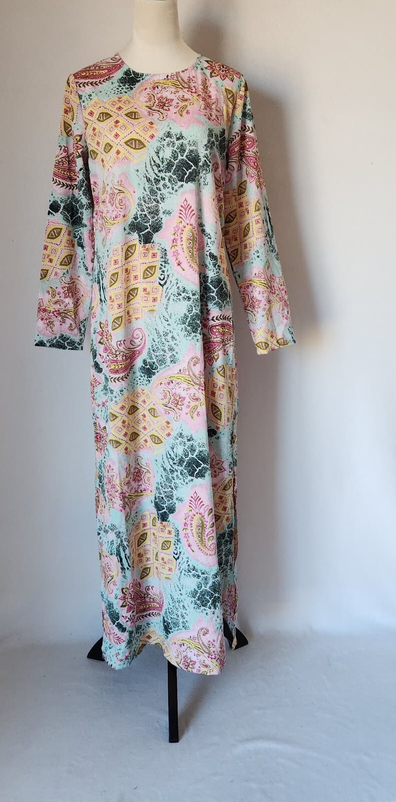 NWT East Essence Floral Paisley Maxi Abaya Dress Long Sleeve Multicolor Womens S - Thumbnail 2