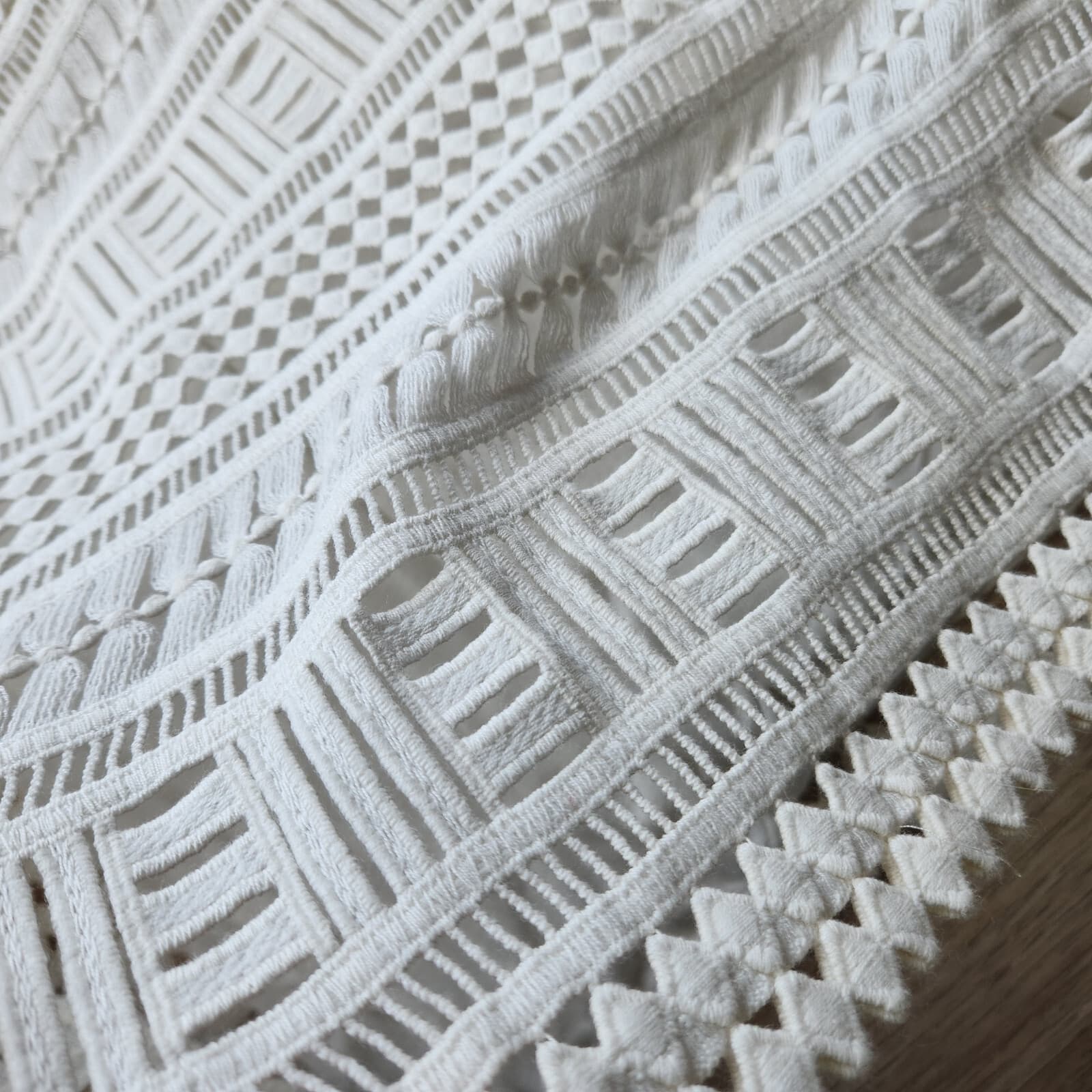 Vince Geometric Lace Crochet Top Short Sleeve Lined 100% Cotton White Women S - Thumbnail 8