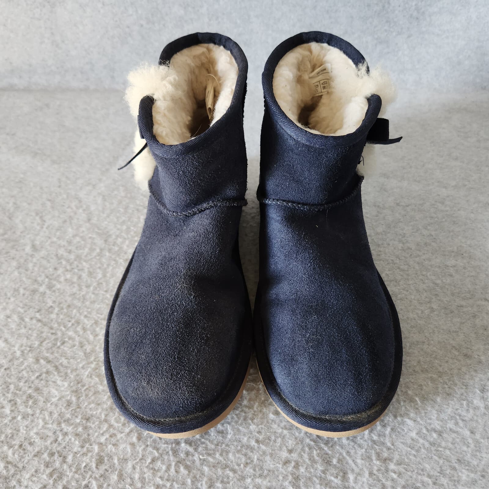 Koolaburra by UGG Victoria Mini Blue Suede sheepskin sockliner Boots Women's US8 - Thumbnail 6