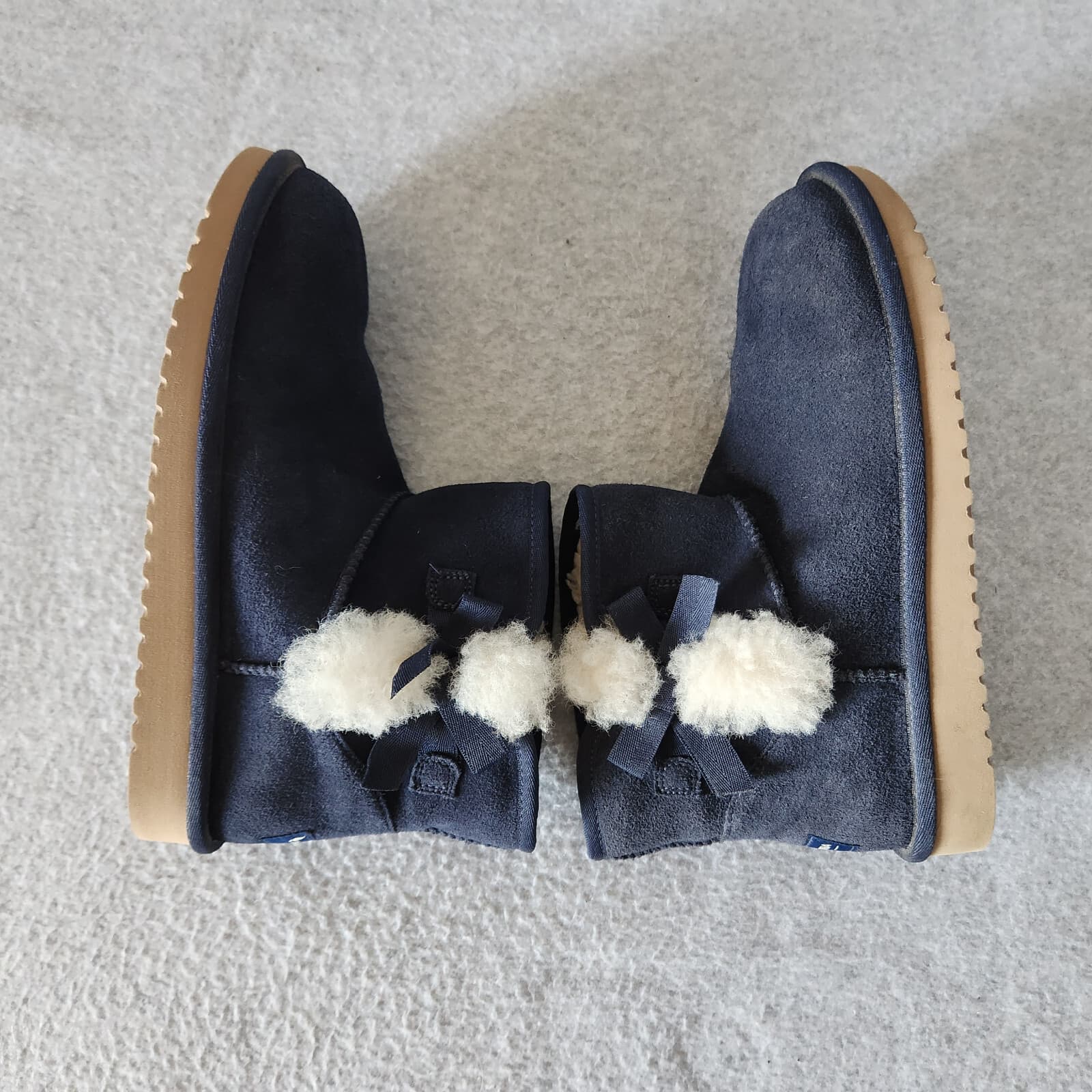 Koolaburra by UGG Victoria Mini Blue Suede sheepskin sockliner Boots Women's US8 - Thumbnail 8