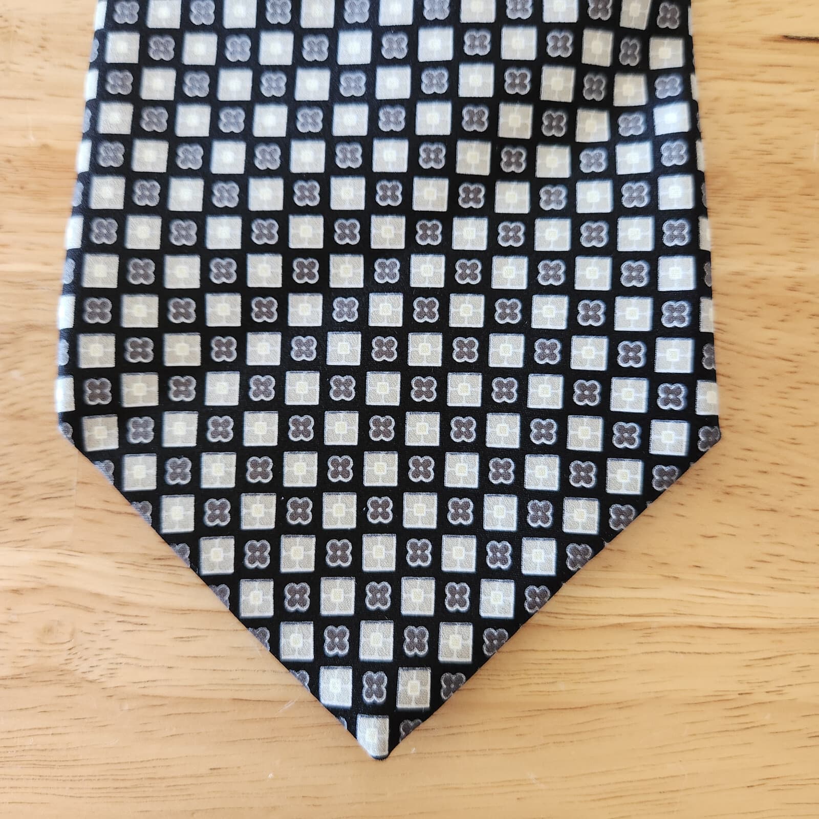 Boss Hugo Boss Made in Italy 100%Silk Geo-Printed Neck Tie Dark-Blue Grey 4"x60" - Thumbnail 3