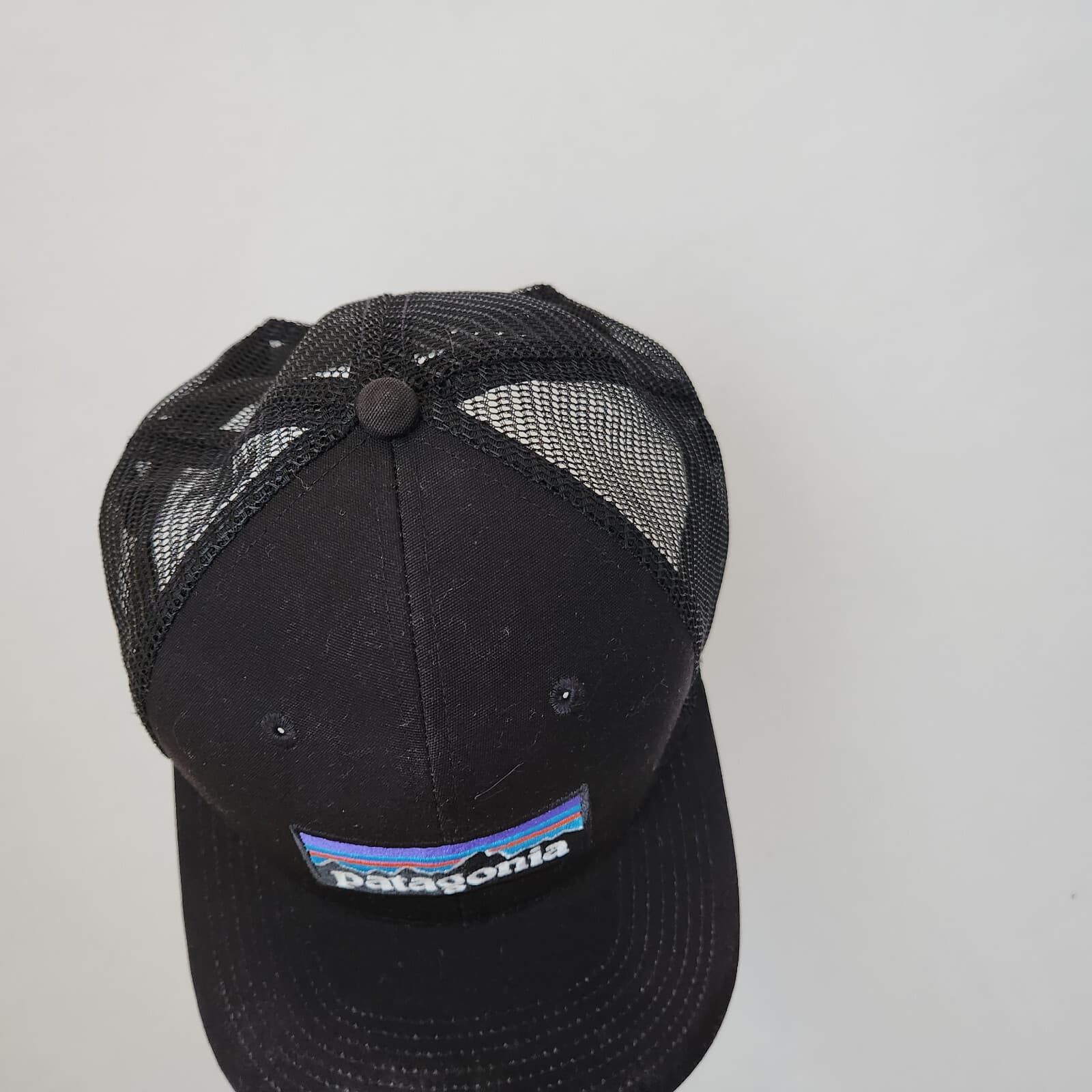 Patagonia P-6 Logo Trucker Hat Snapback-Adjuster Mashback Canvas Netplus Black - Thumbnail 12