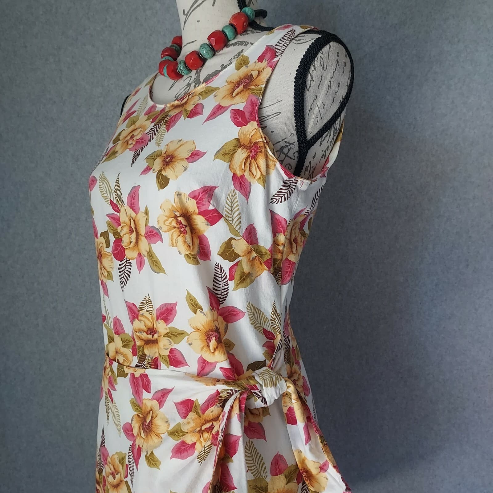 Vintage Guess Georges Marciano Floral Tie-Side Sheath Dress Sleeveless Sz.Medium - Thumbnail 2