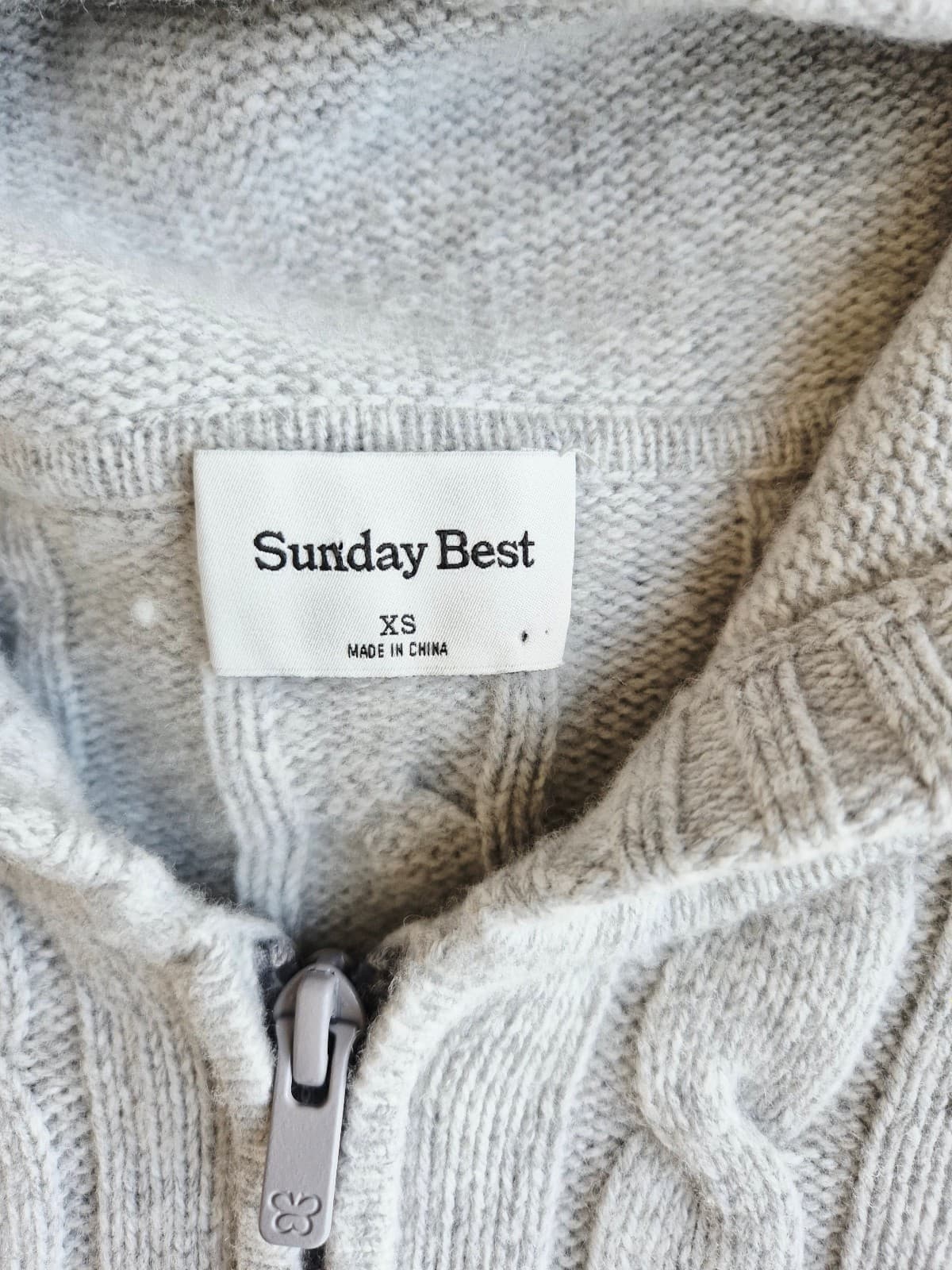Aritzia Sunday Best Wool Blend Octavia Zip Hoodie Crop Sweater Cableknit Gray XS - Thumbnail 10