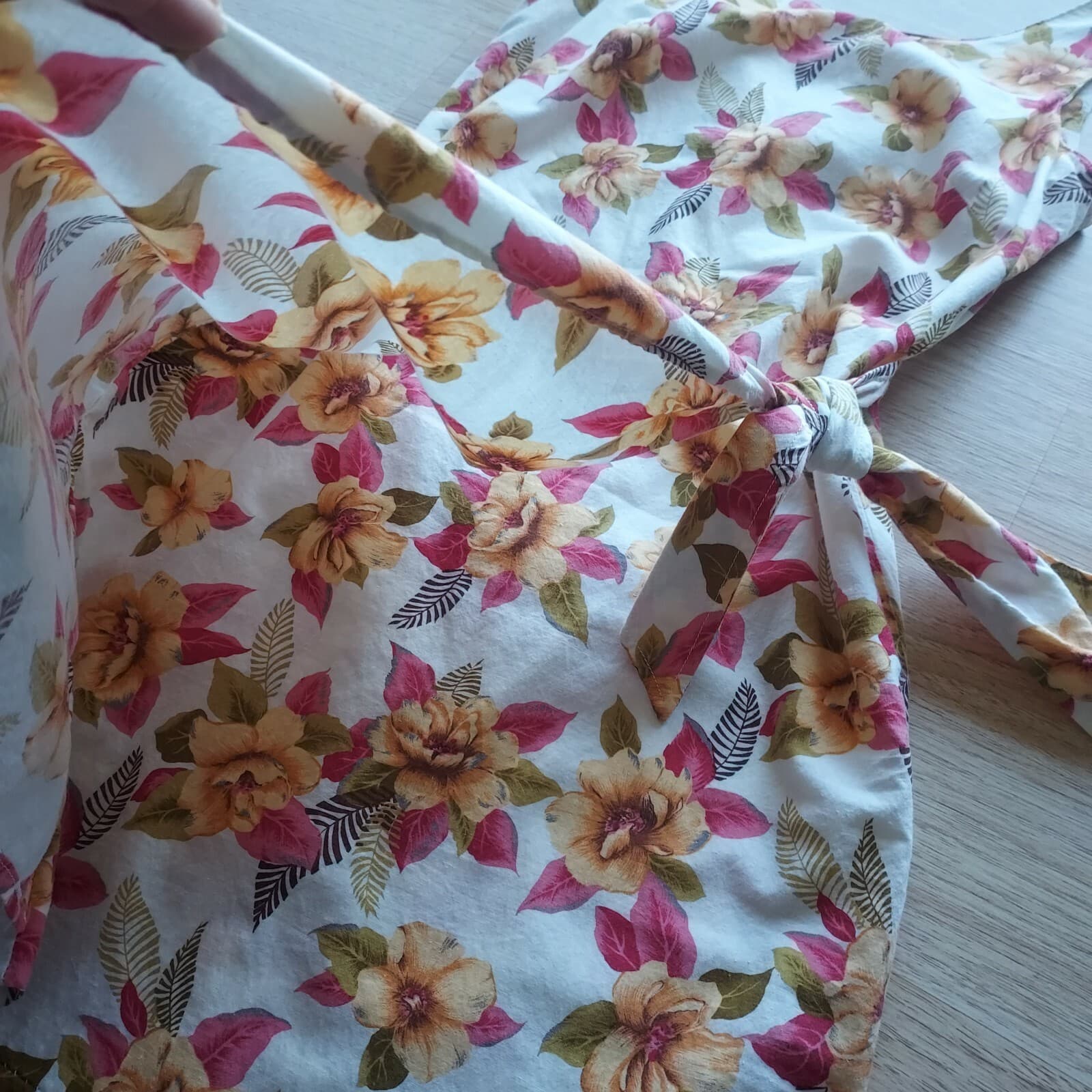 Vintage Guess Georges Marciano Floral Tie-Side Sheath Dress Sleeveless Sz.Medium - Thumbnail 7