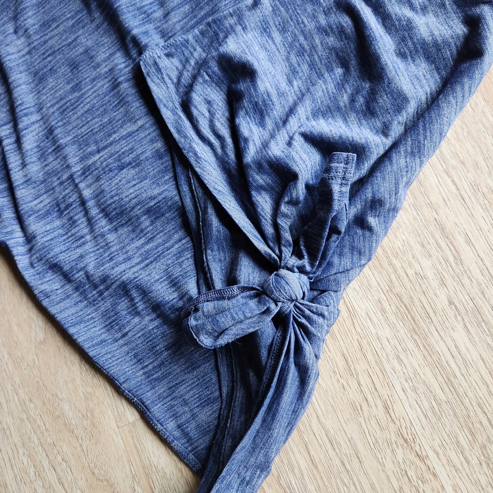 ATHLETA Monarch Tie-Back Activewear Top Shirt 3/4 Sleeve Scoop Neck Blue Women S - Thumbnail 8