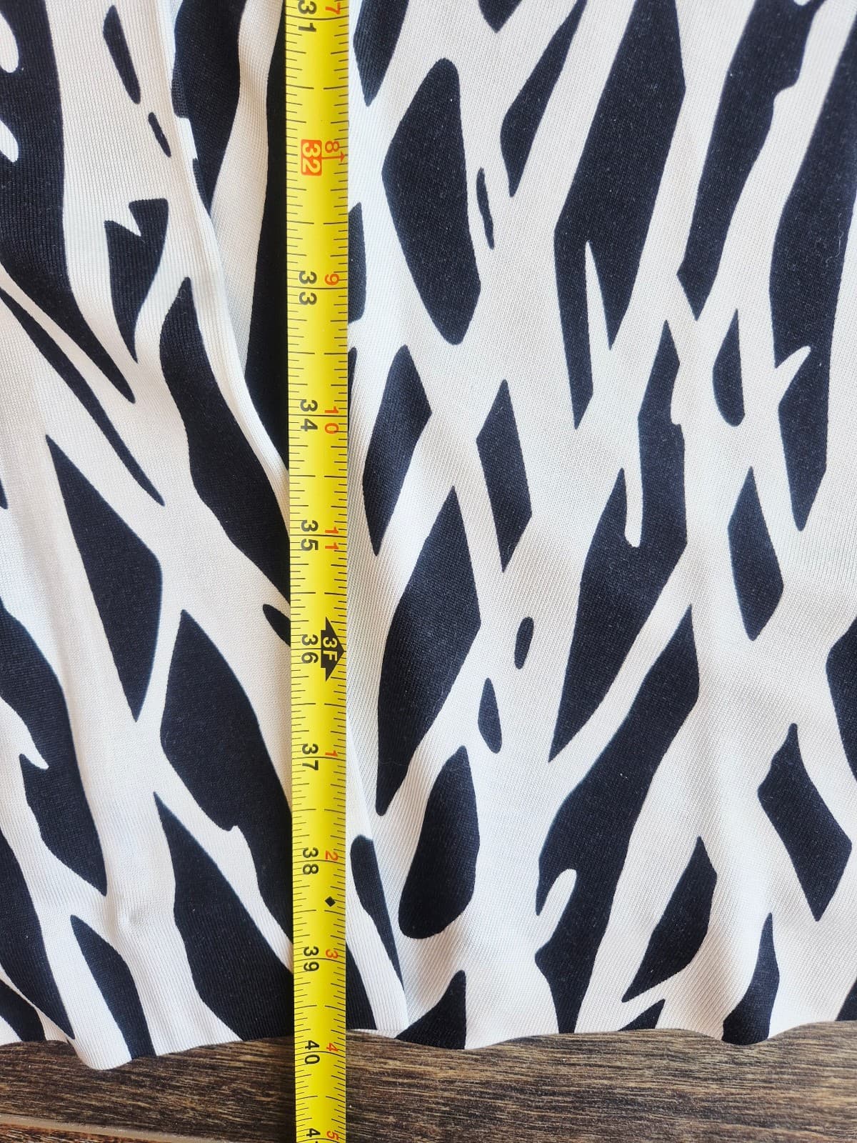 Diane von Furstenberg Amelia Silk Jersey Wrap Dress Black White Abstract Size 14 - Thumbnail 12