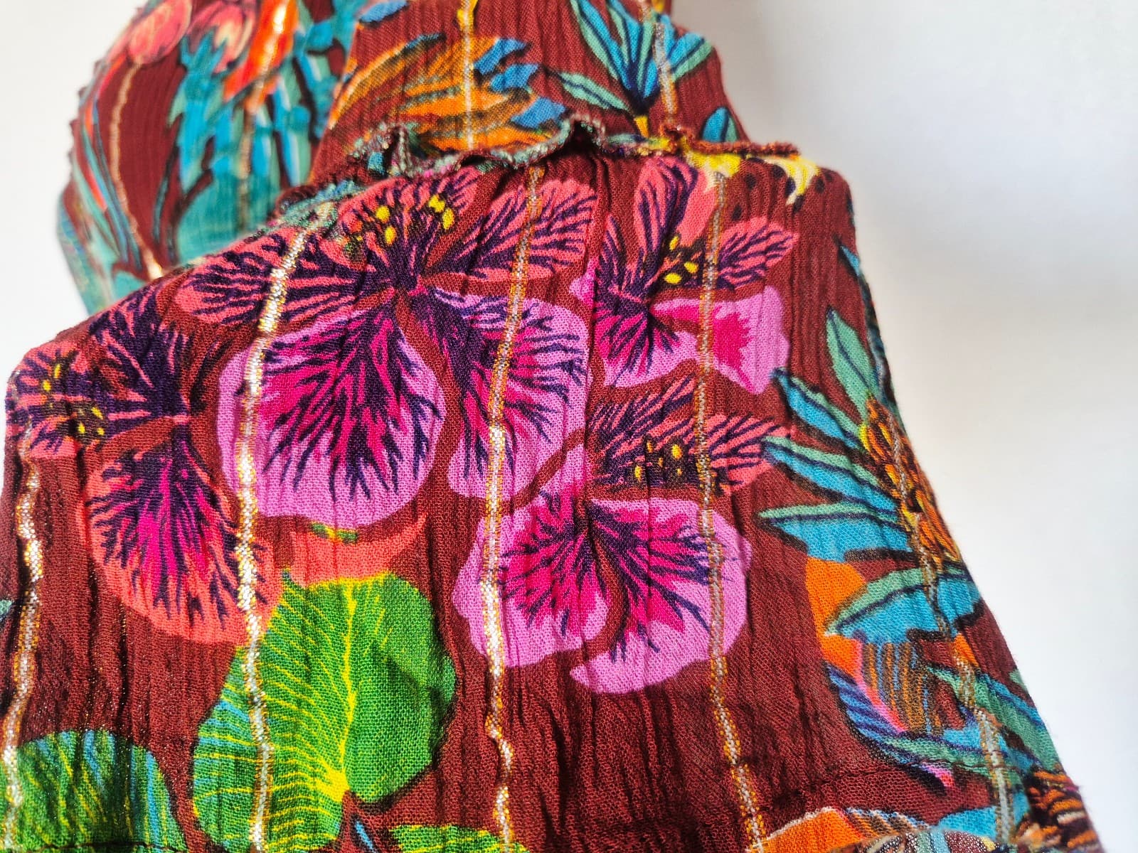 NEW Me 2 Magic Floral Boho Maxi Dress Smocked Tiered Crinkle Brown Metallic Sz.S - Thumbnail 5