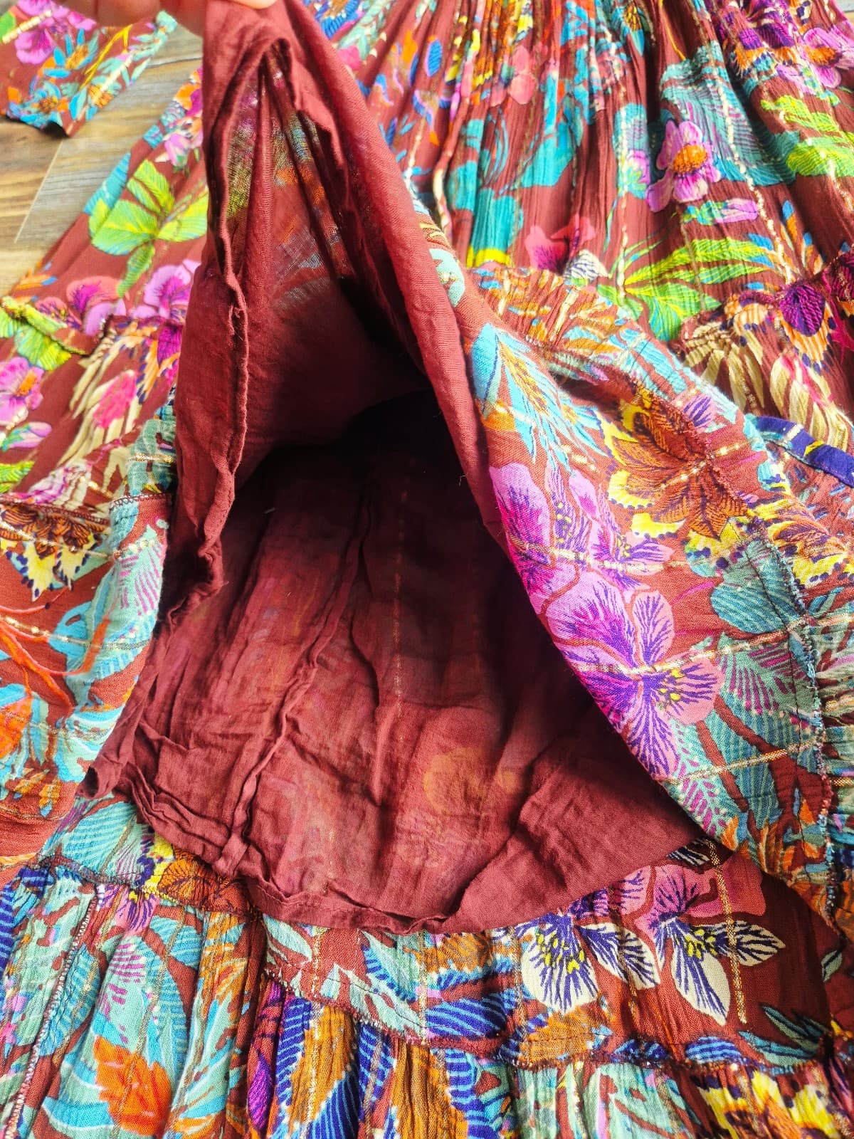 NEW Me 2 Magic Floral Boho Maxi Dress Smocked Tiered Crinkle Brown Metallic Sz.S - Thumbnail 11