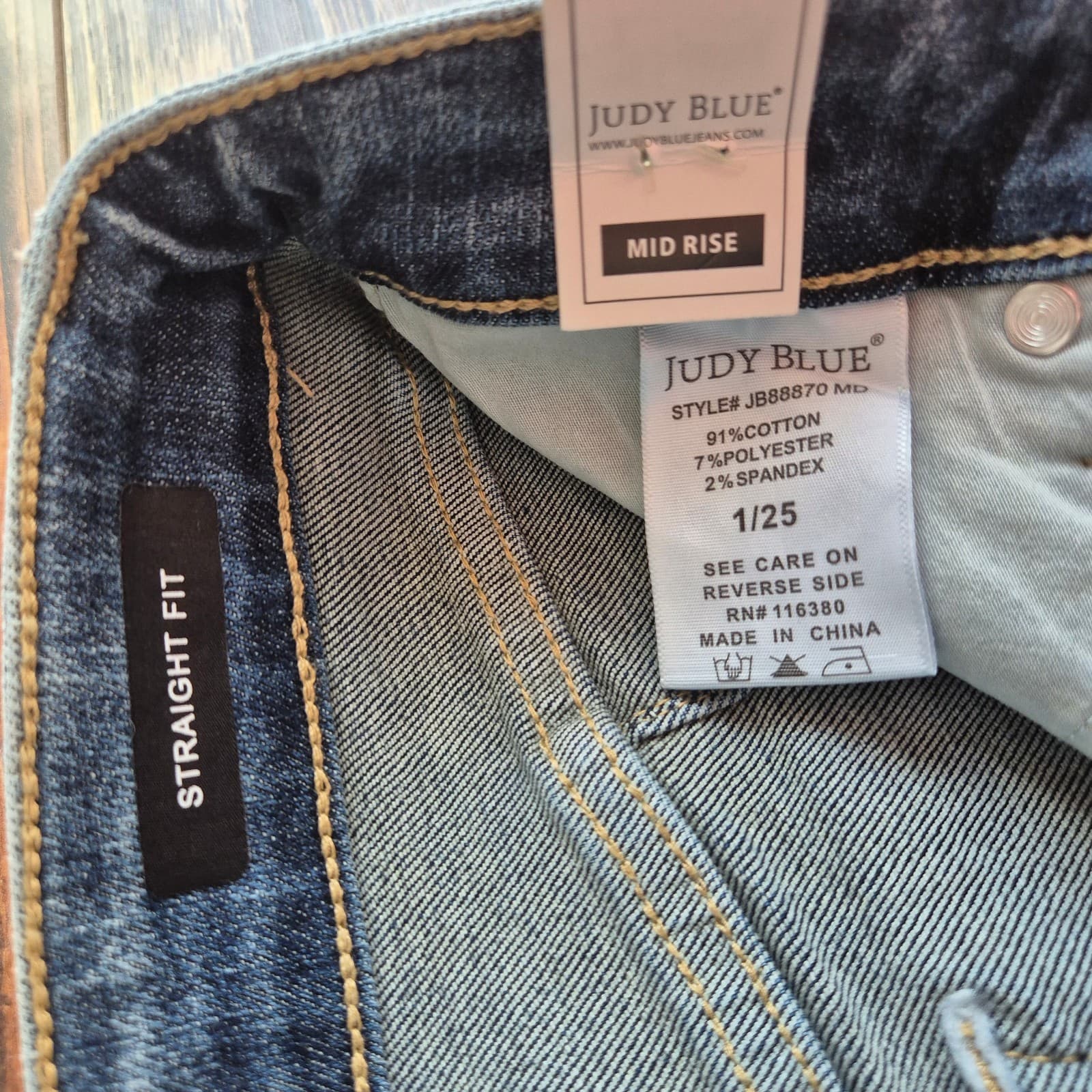 NWT JUDY BLUE Tummy Control Vintage Straight Jeans Mid Rise Raw Hem Blue Sz.1/25 - Thumbnail 10