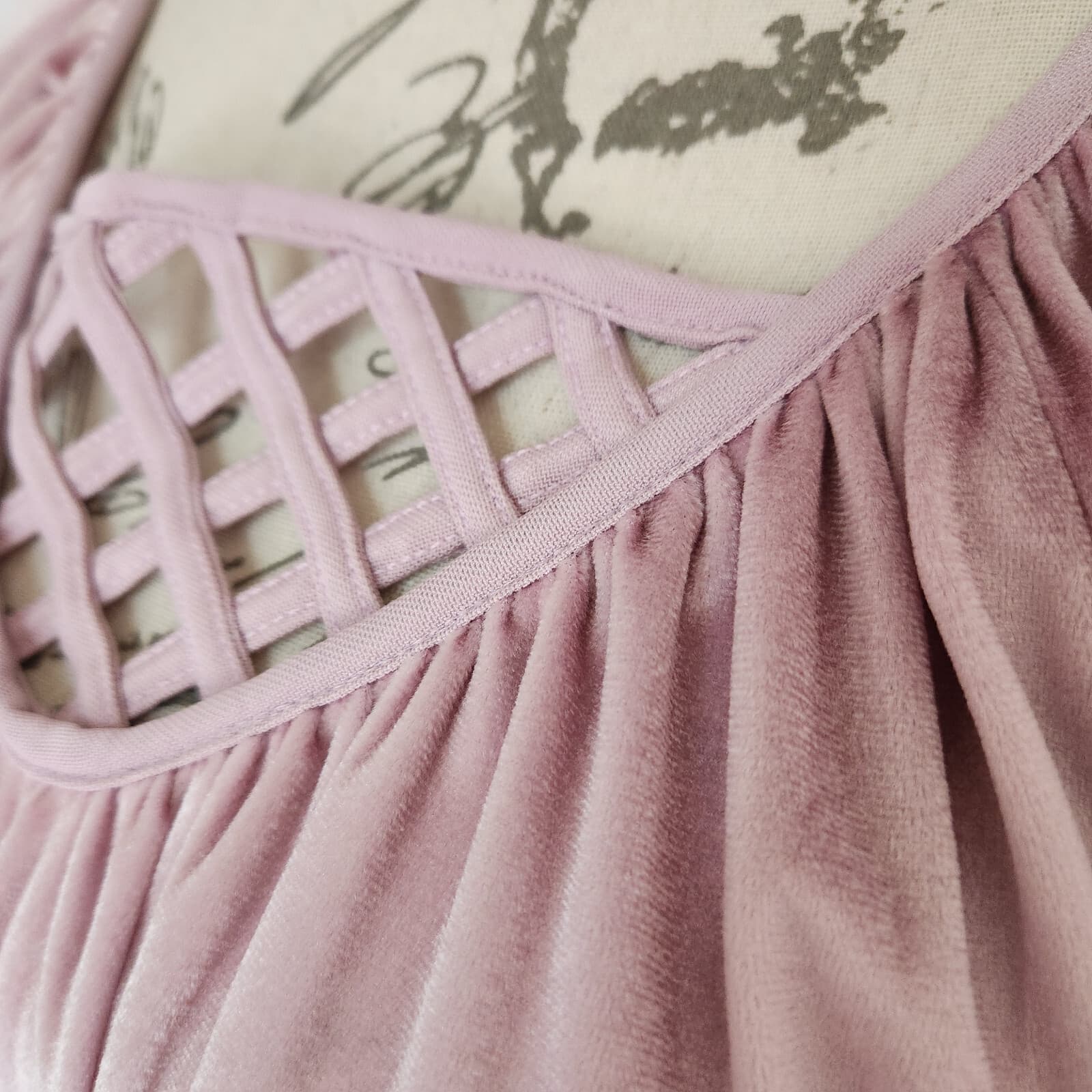 Vintage NWT Gerry California Velvet Lounger Maxi Dress Long Sleeve Pink Sz.L - Thumbnail 4
