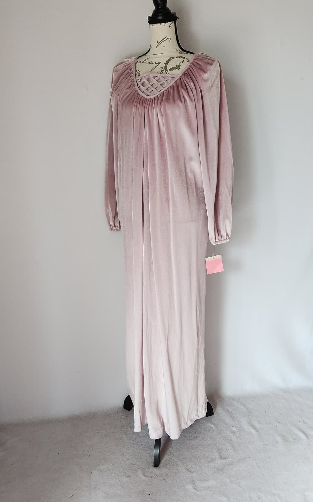 Vintage NWT Gerry California Velvet Lounger Maxi Dress Long Sleeve Pink Sz.L - Thumbnail 2