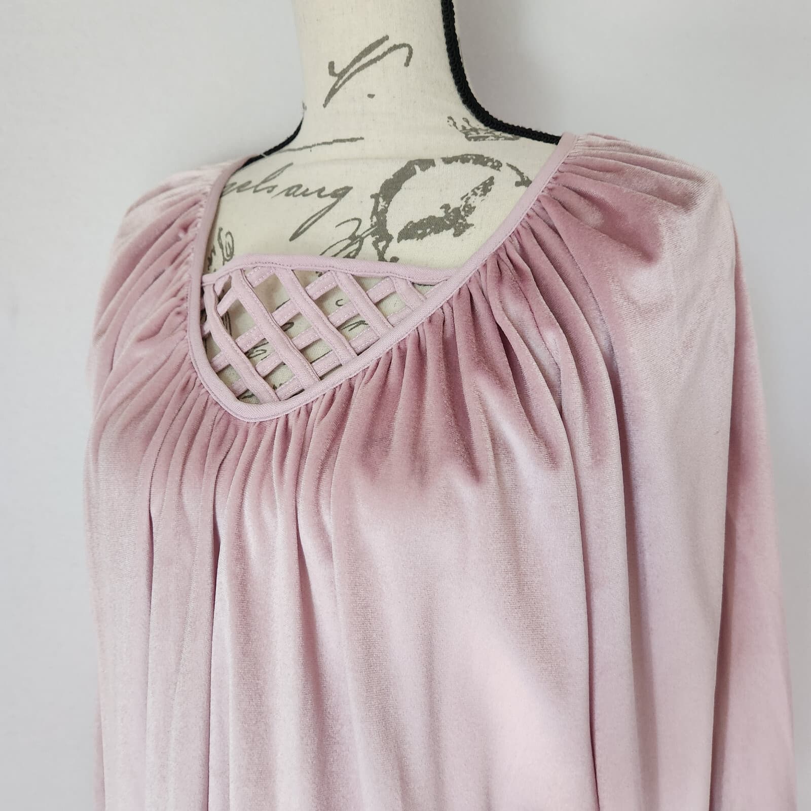 Vintage NWT Gerry California Velvet Lounger Maxi Dress Long Sleeve Pink Sz.L - Thumbnail 3