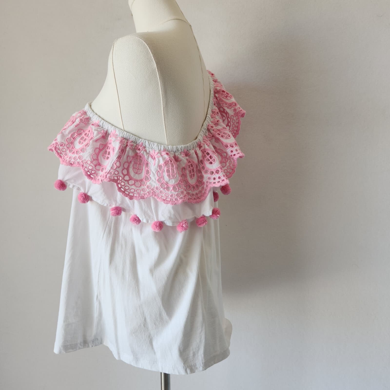 Lilly Pulitzer Idara One Shoulder Top Eyelet Pompom White Pink Pima Cotton Sz.XL - Thumbnail 8