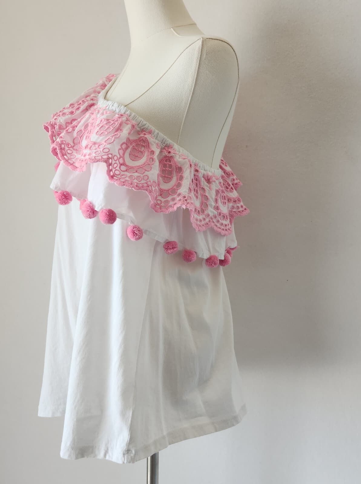 Lilly Pulitzer Idara One Shoulder Top Eyelet Pompom White Pink Pima Cotton Sz.XL - Thumbnail 6