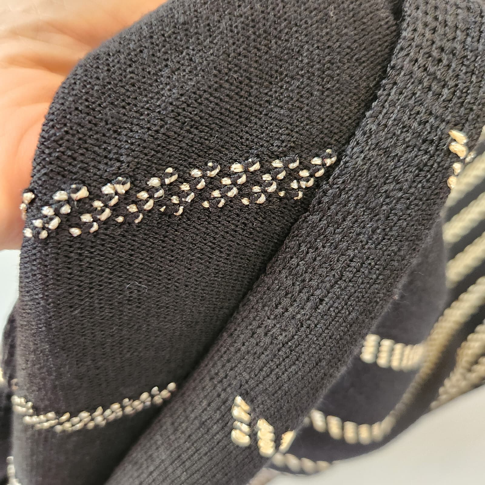 ST.JOHN Jacquard Santana Knit Party Cocktai Dress Sleeveless Black Gold Metallic - Thumbnail 8